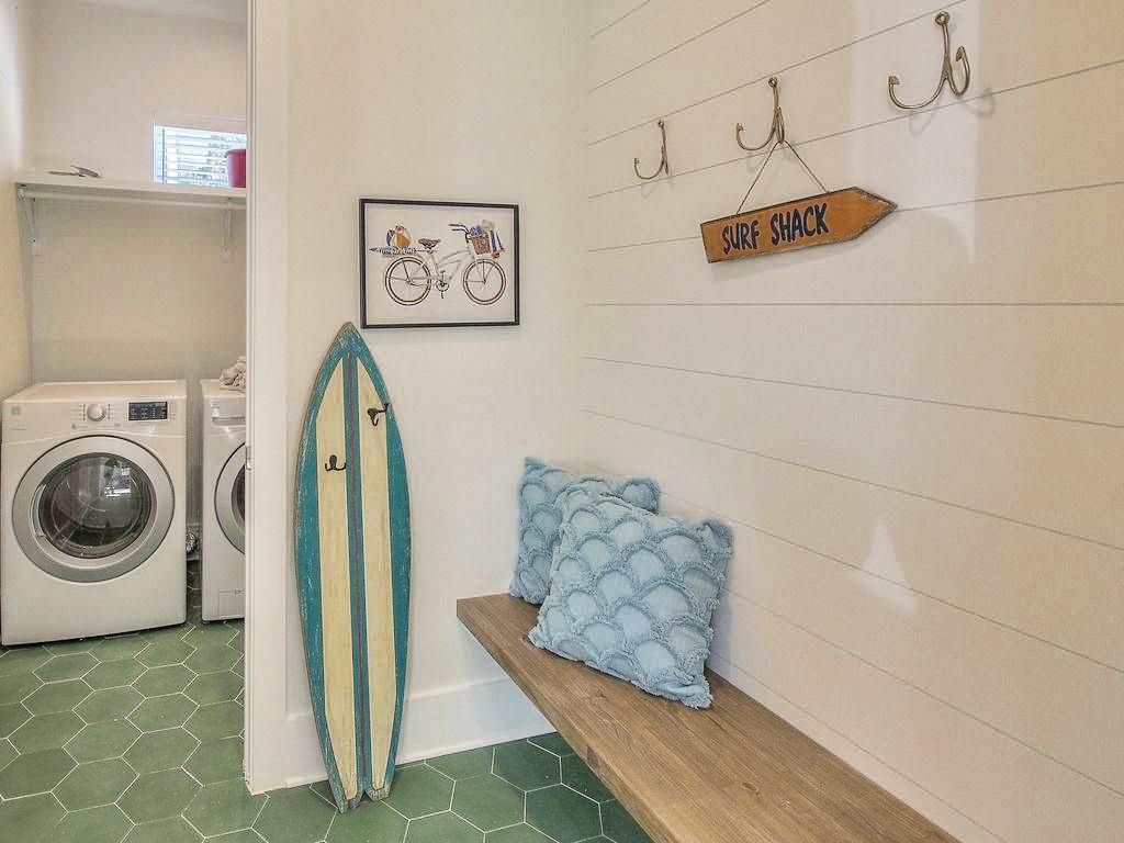 BLUE MOUNTAIN BEACH - Residential