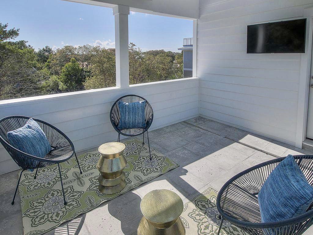 BLUE MOUNTAIN BEACH - Residential