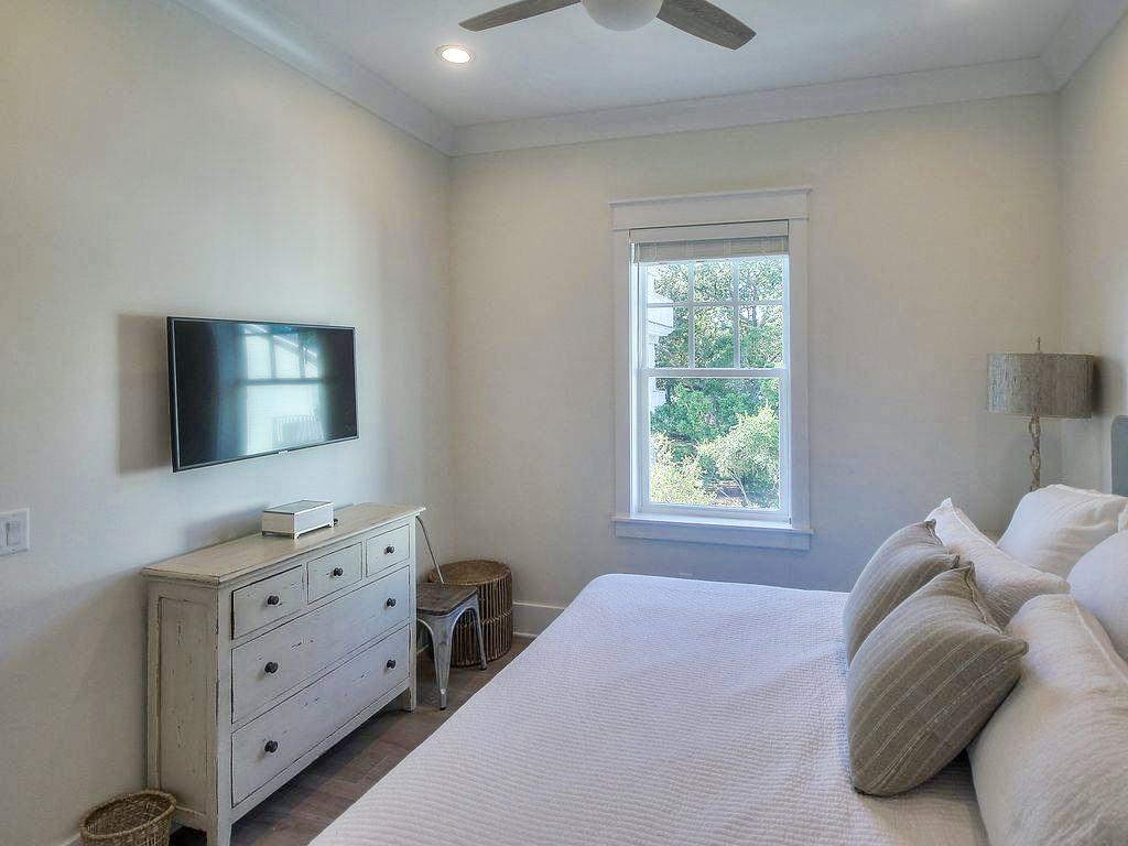 BLUE MOUNTAIN BEACH - Residential