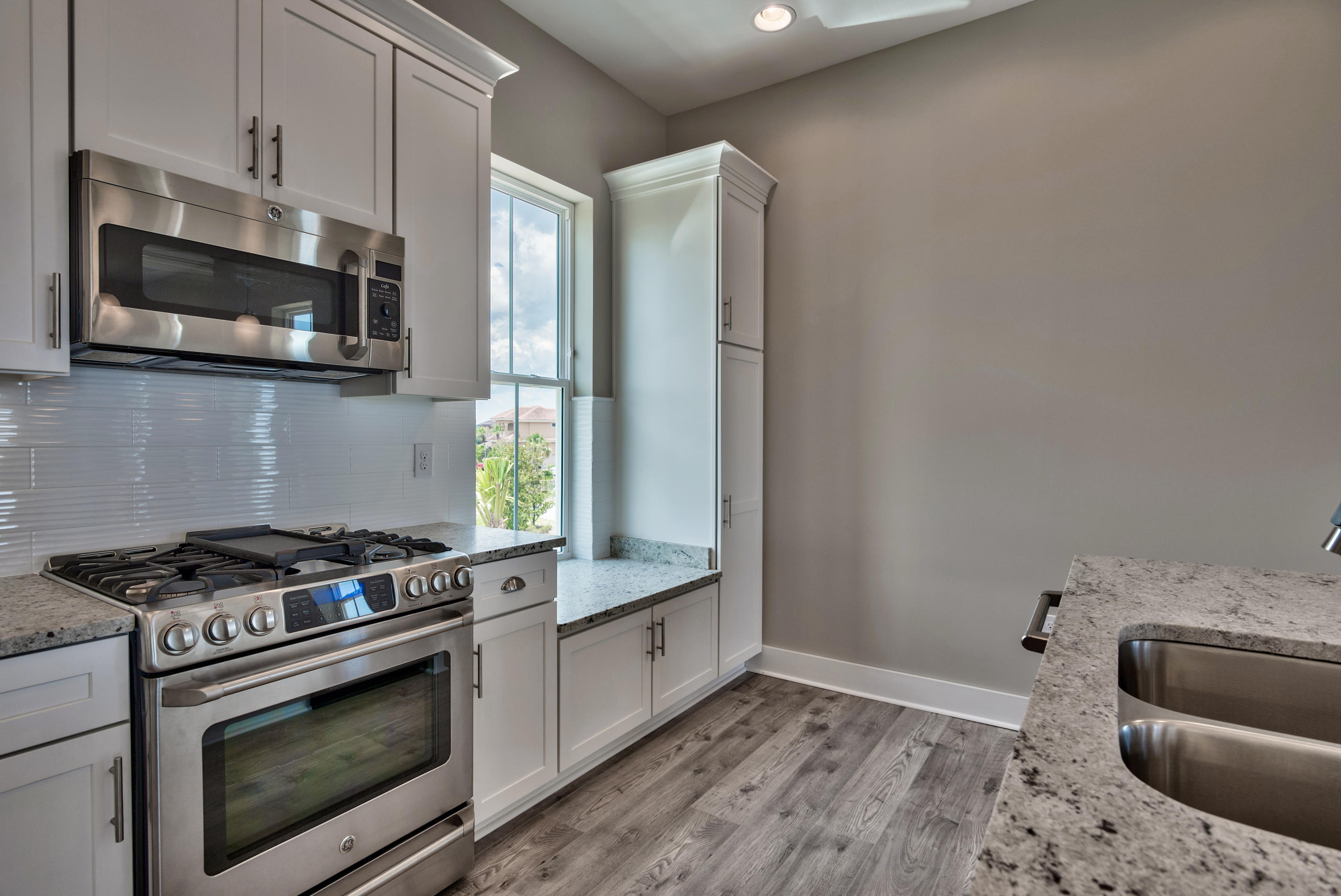 The Pointe - Residential