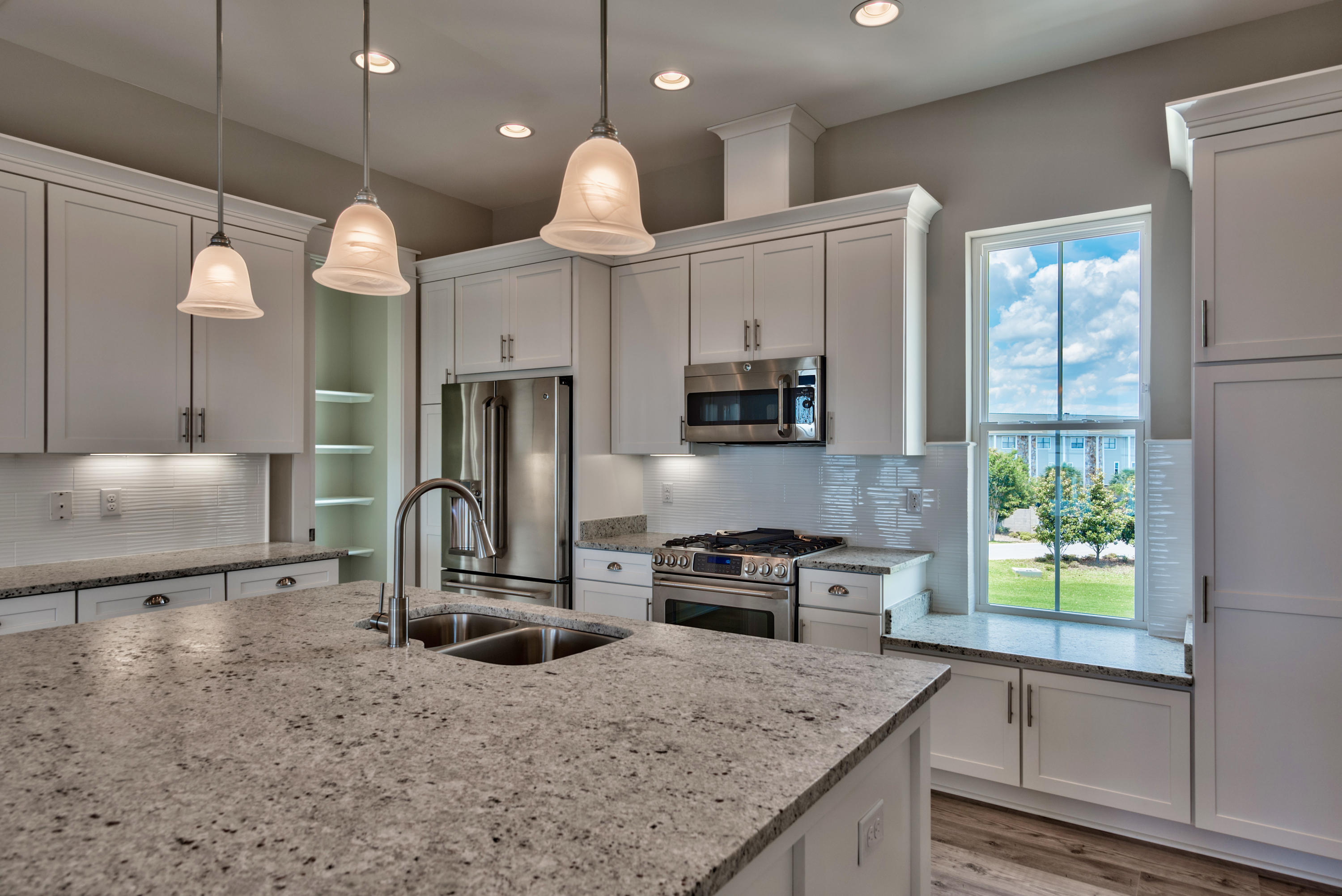 The Pointe - Residential