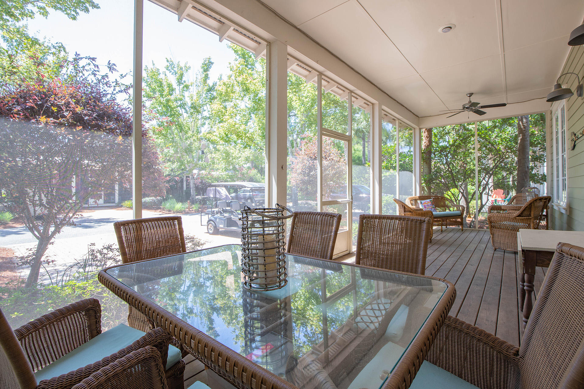 BUNGALOS AT SANDESTIN - Residential