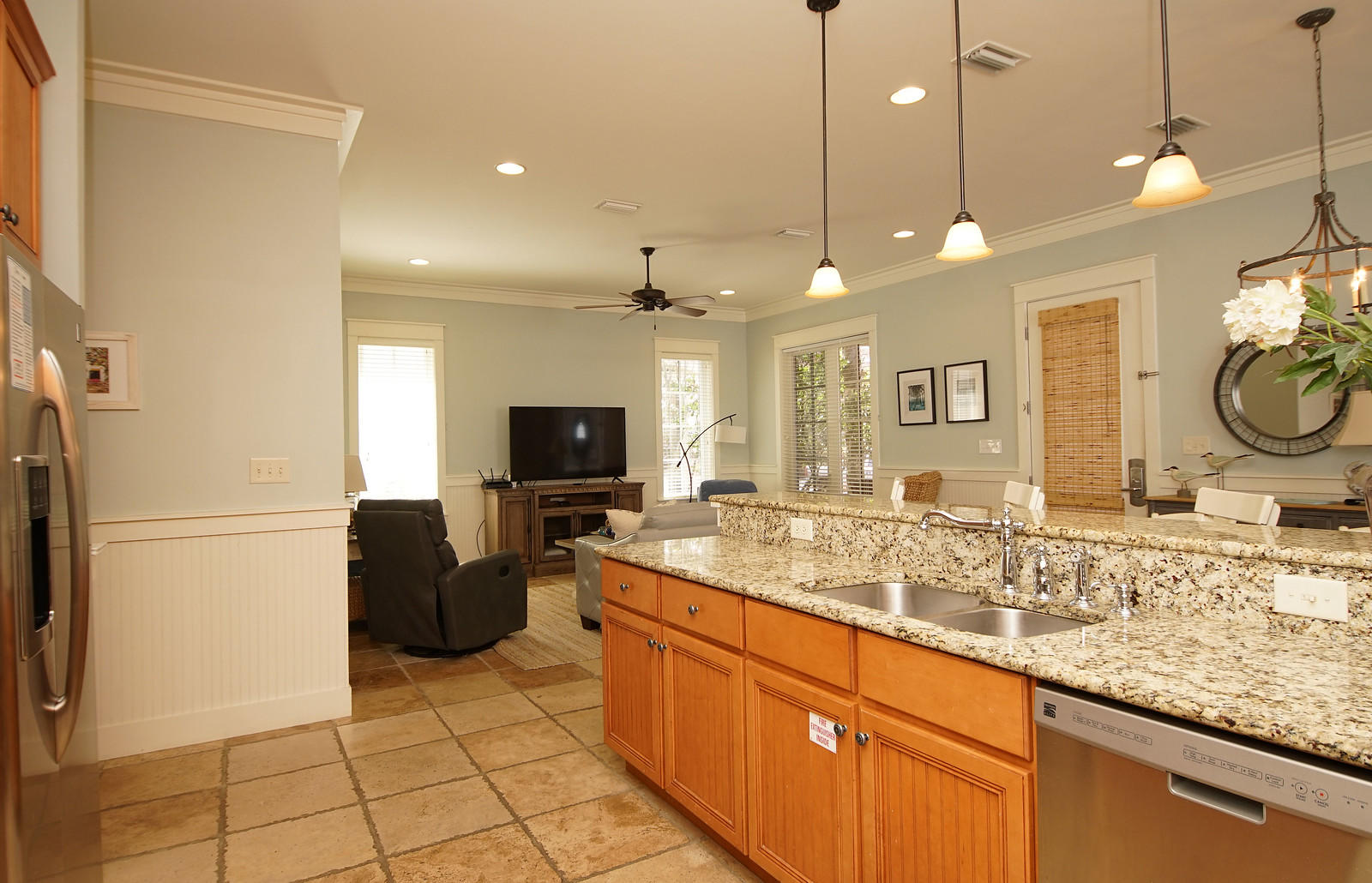 BUNGALOS AT SANDESTIN - Residential