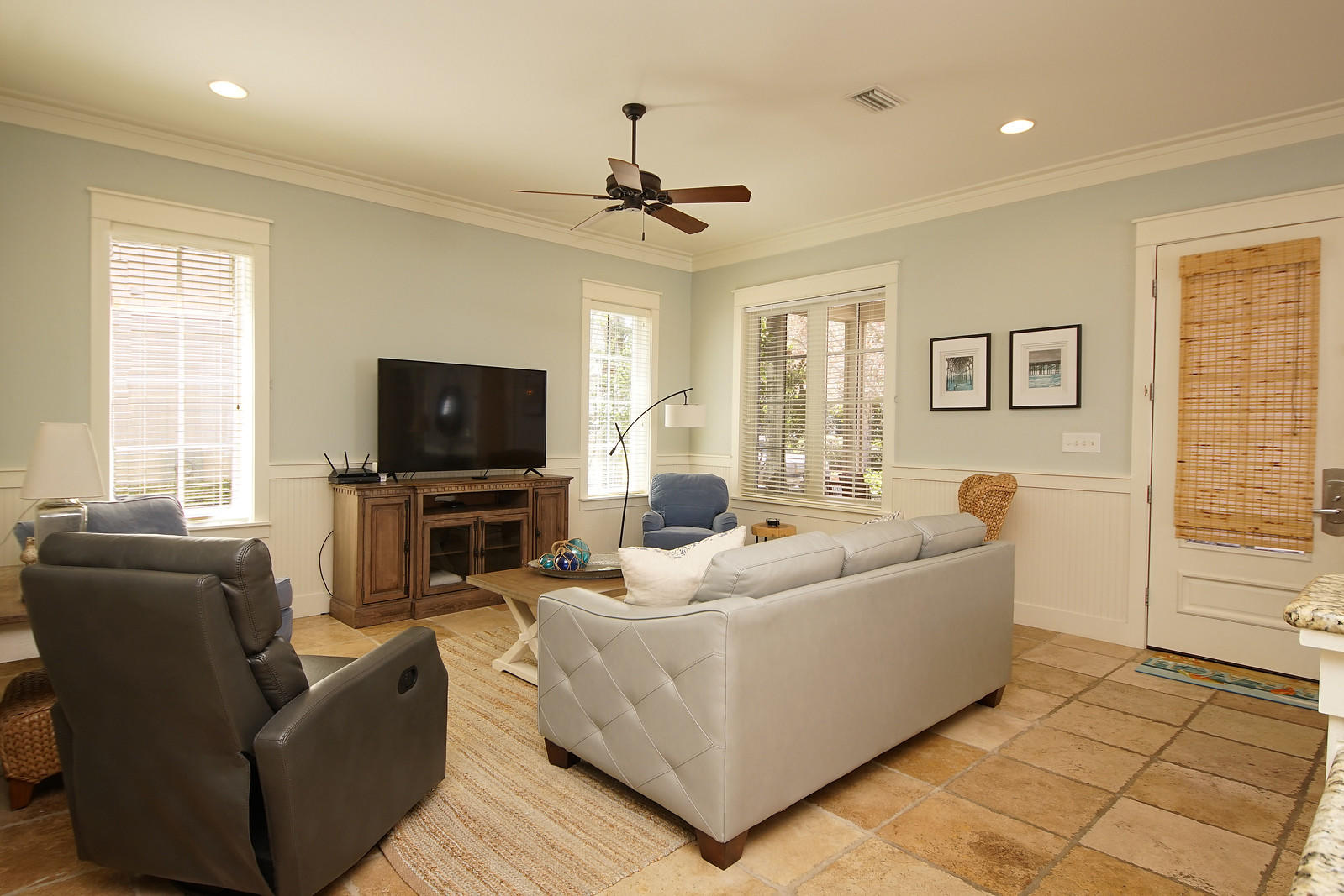 BUNGALOS AT SANDESTIN - Residential