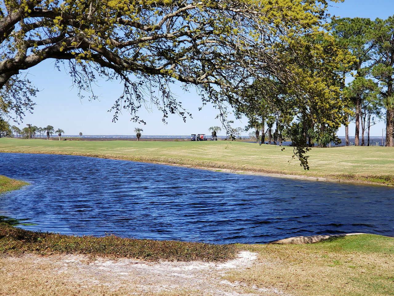 BUNGALOS AT SANDESTIN - Residential
