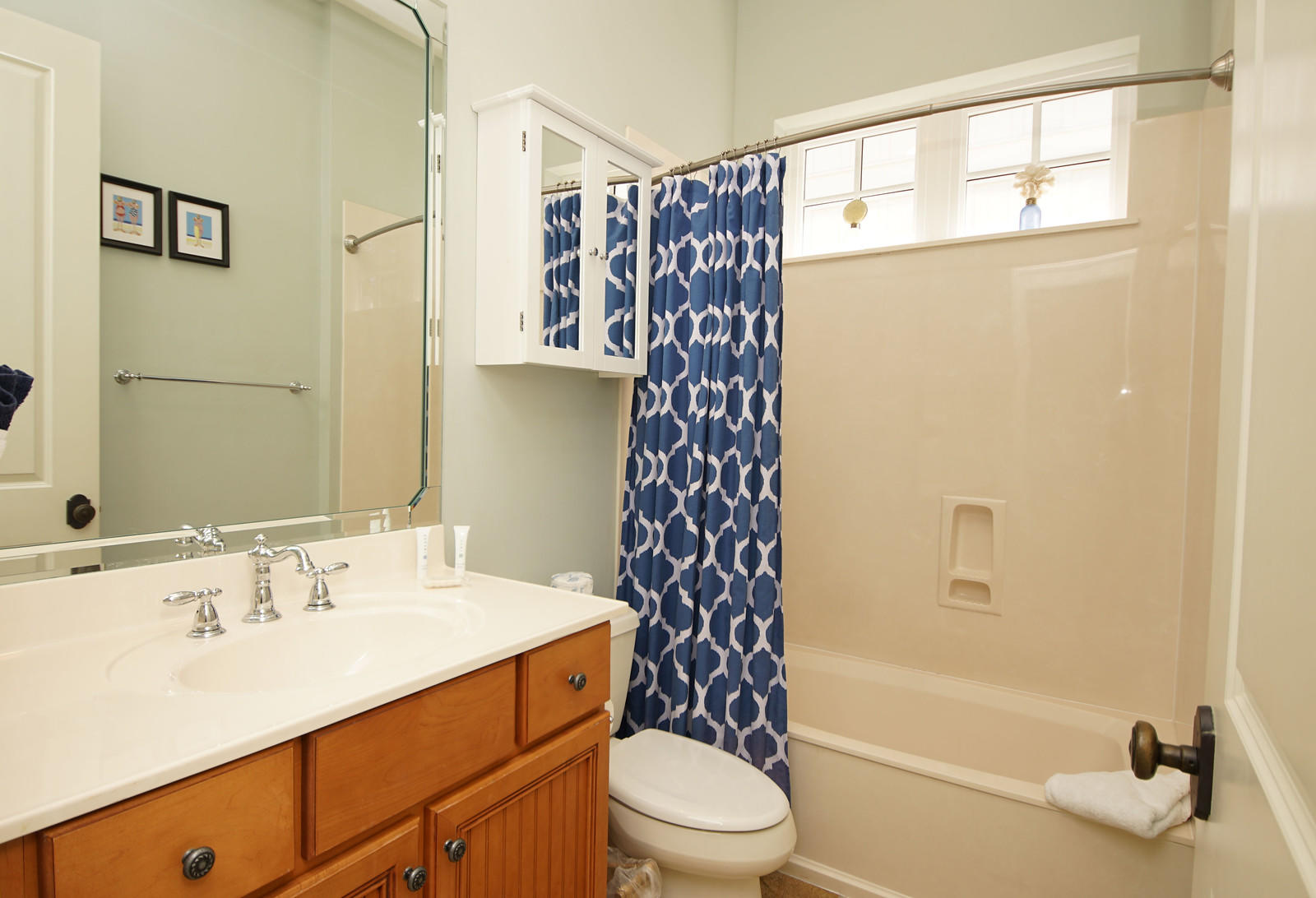 BUNGALOS AT SANDESTIN - Residential