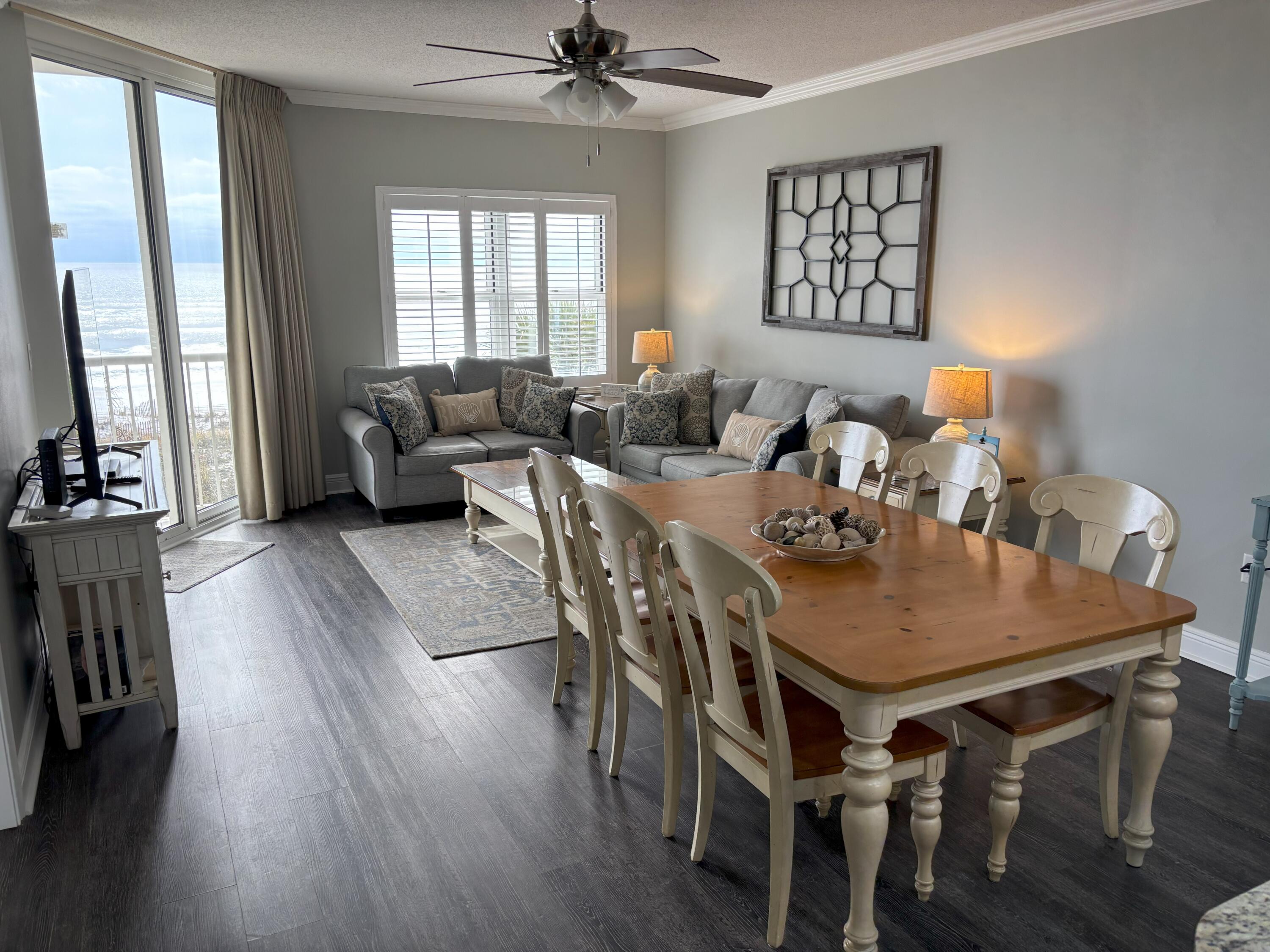 WATERS EDGE - Residential