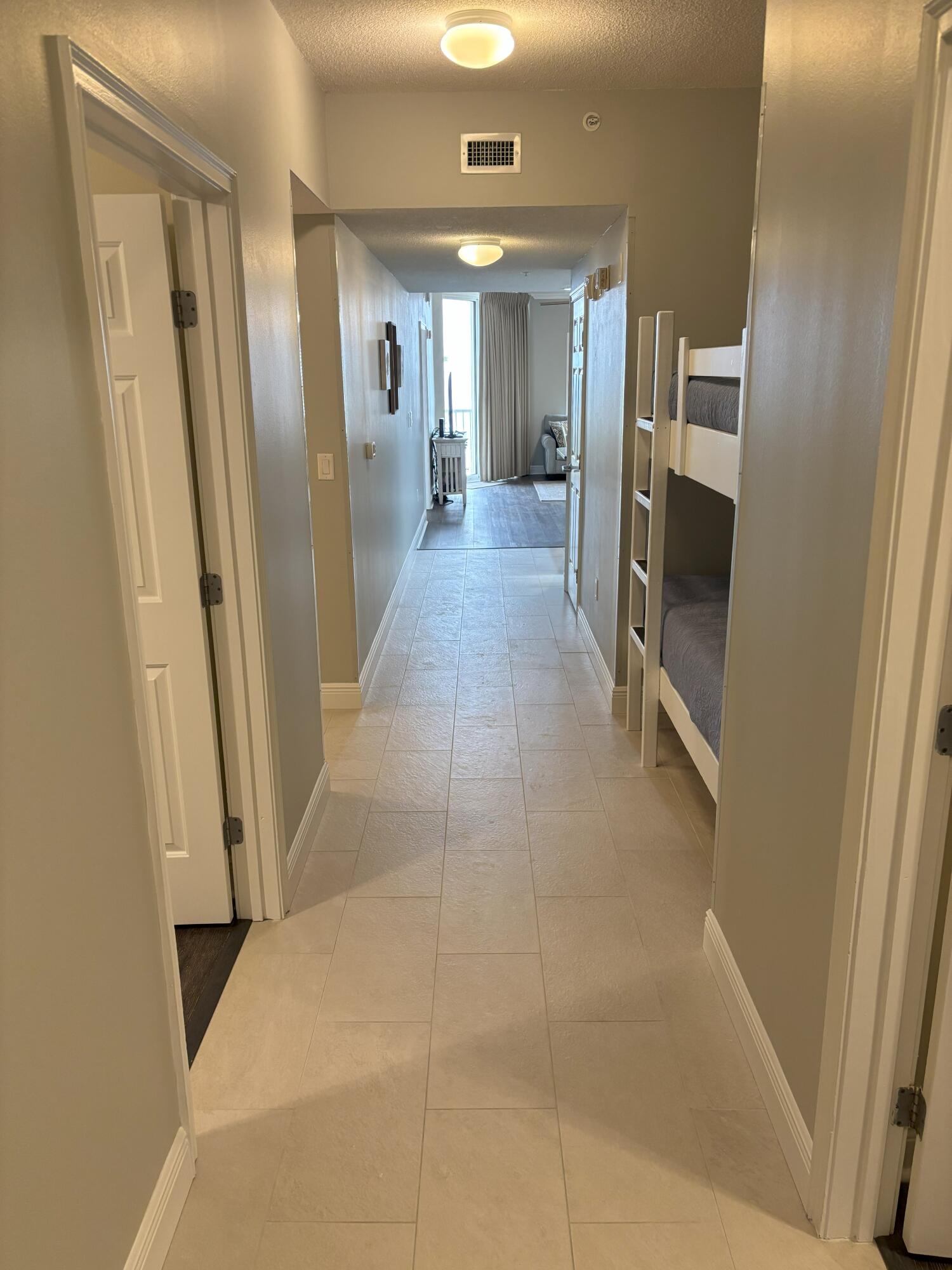 WATERS EDGE - Residential