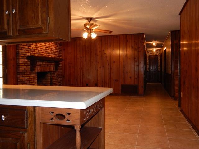 COUNTRY BREEZE EST LOT 1 - Residential