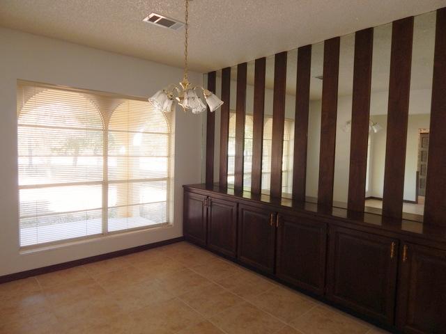 COUNTRY BREEZE EST LOT 1 - Residential