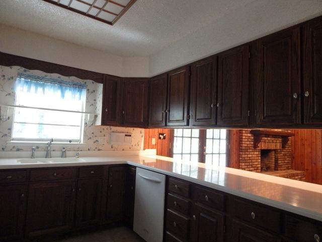 COUNTRY BREEZE EST LOT 1 - Residential