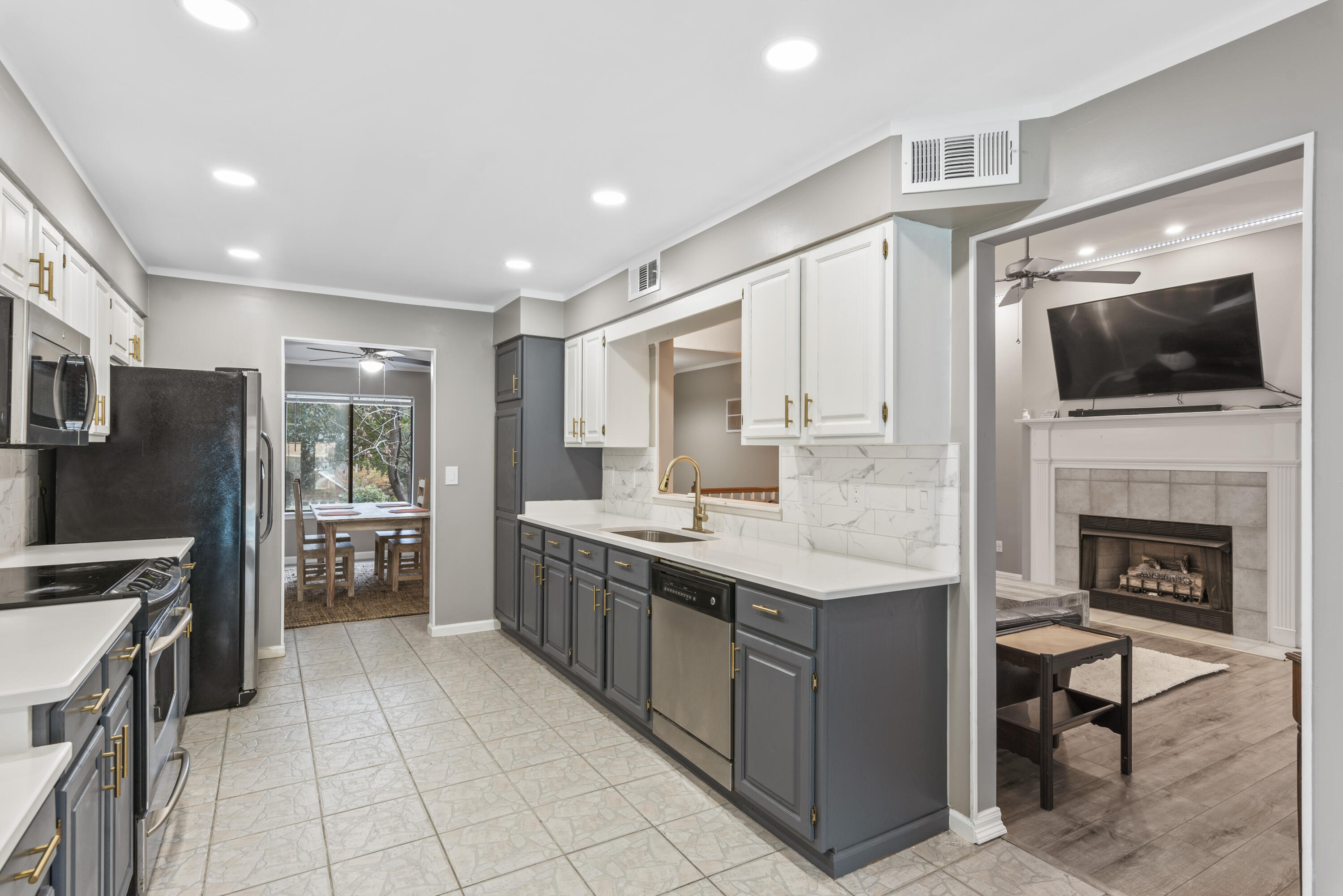 ROCKYWOOD PH 3 - Residential