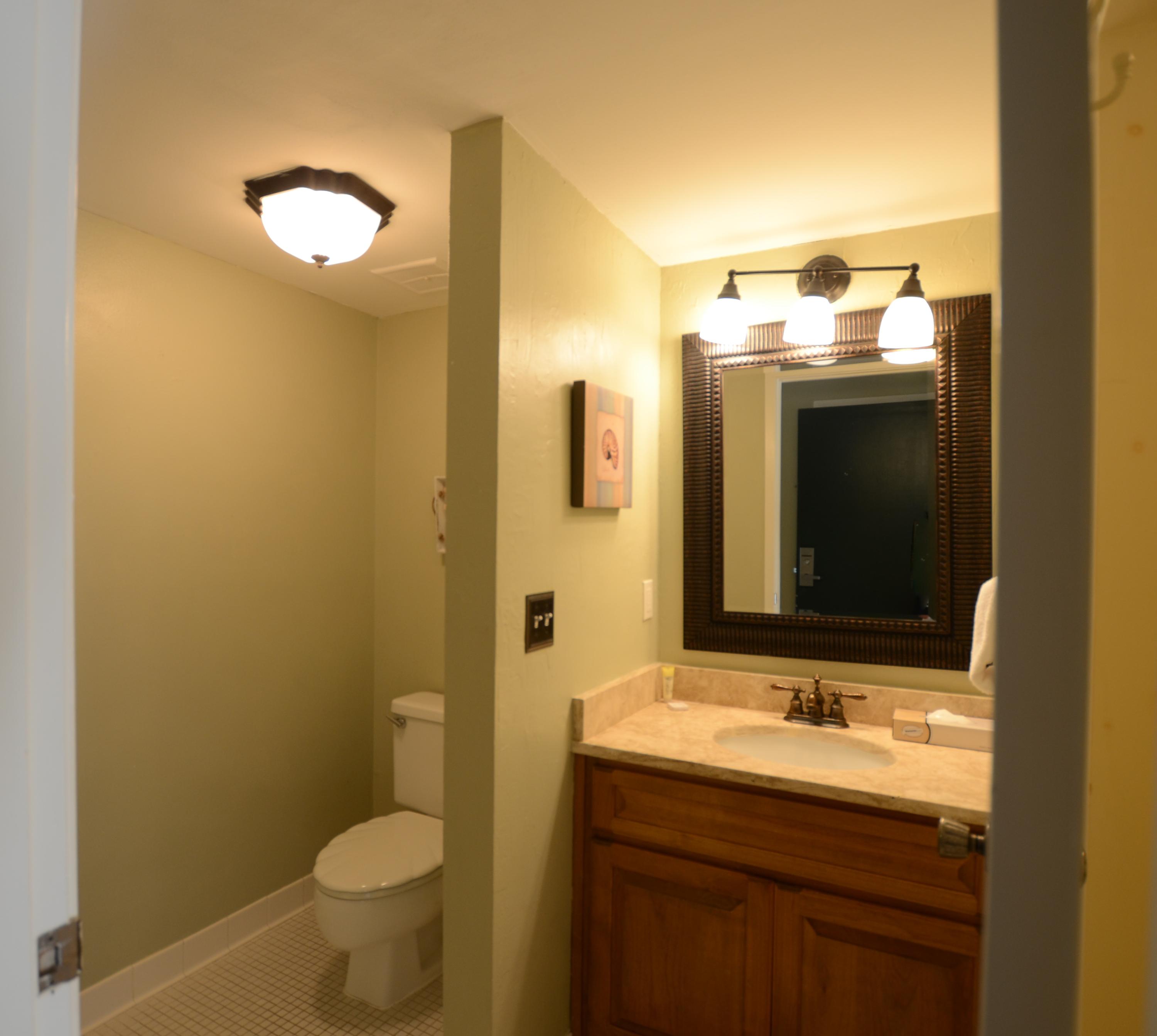 BAYOU VILLAGE CONDO PH 1 - Residential Lease