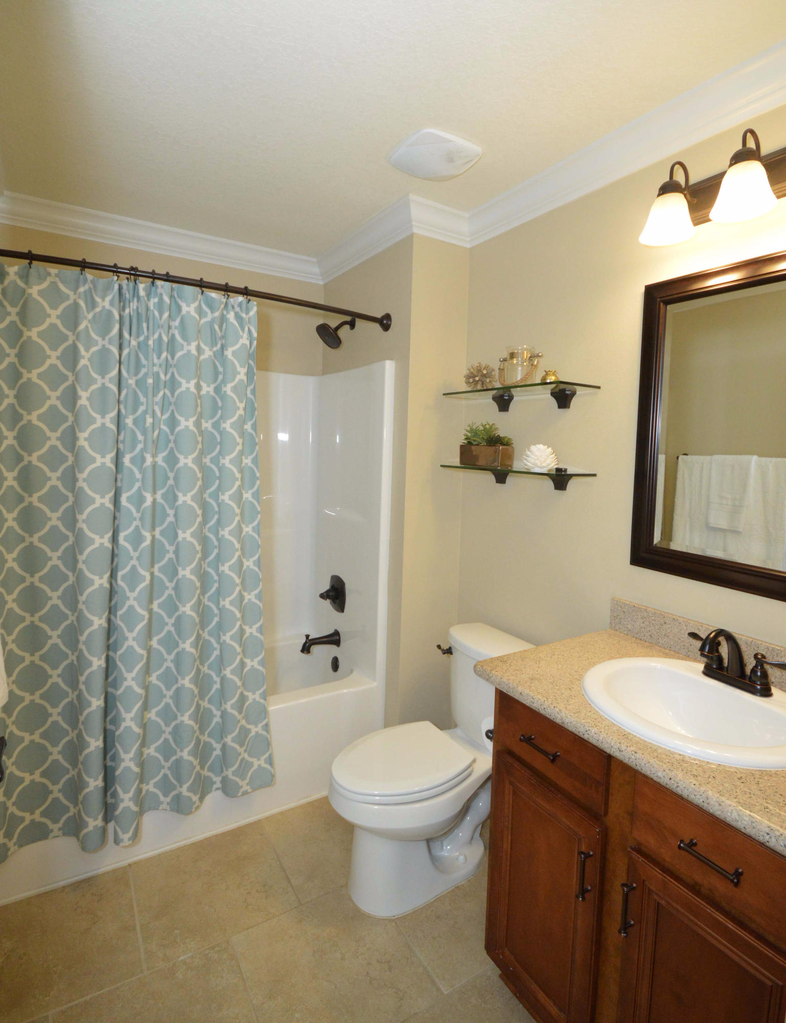 HOLLEY BY THE SEA - Residential