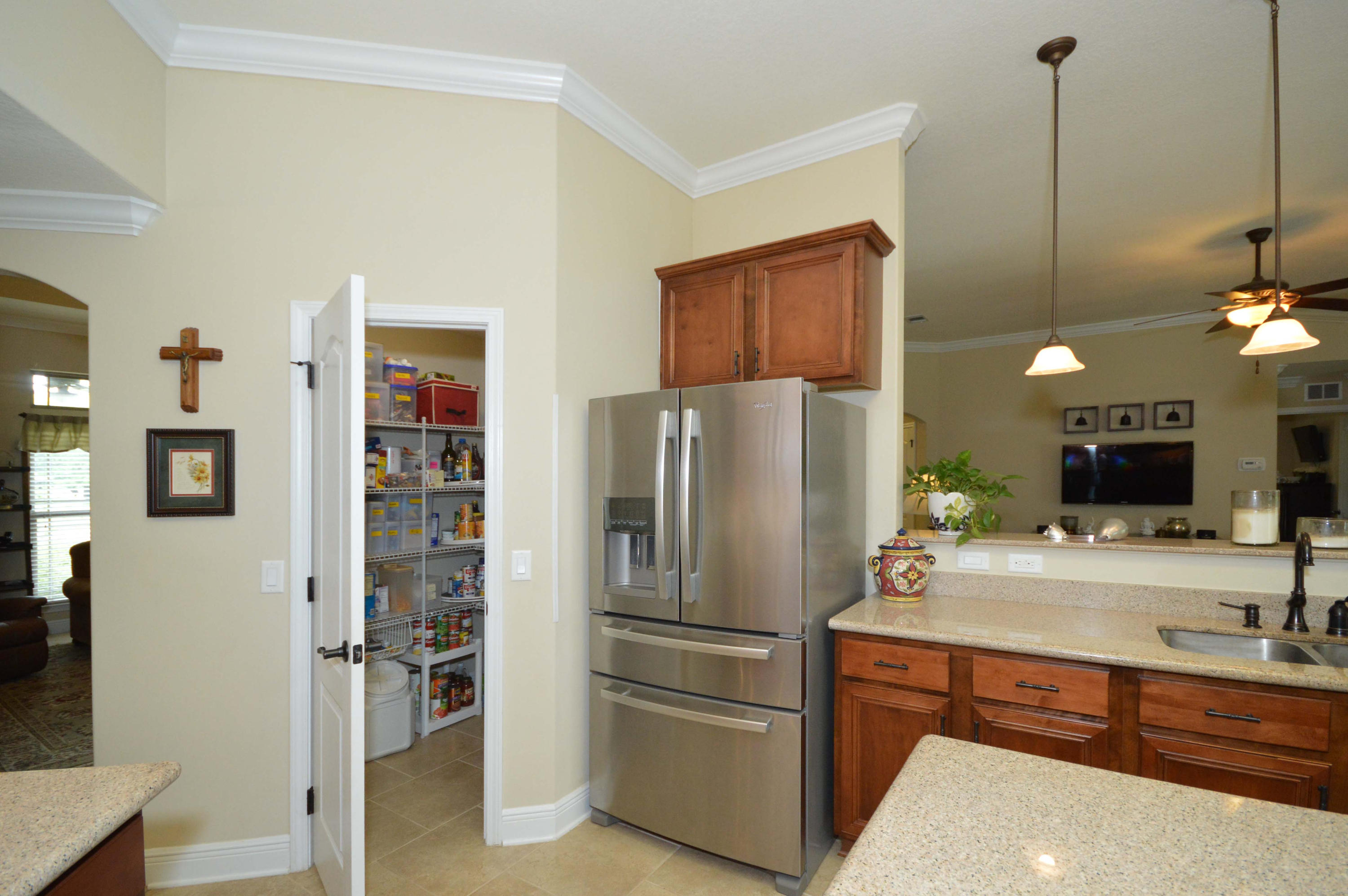 HOLLEY BY THE SEA - Residential