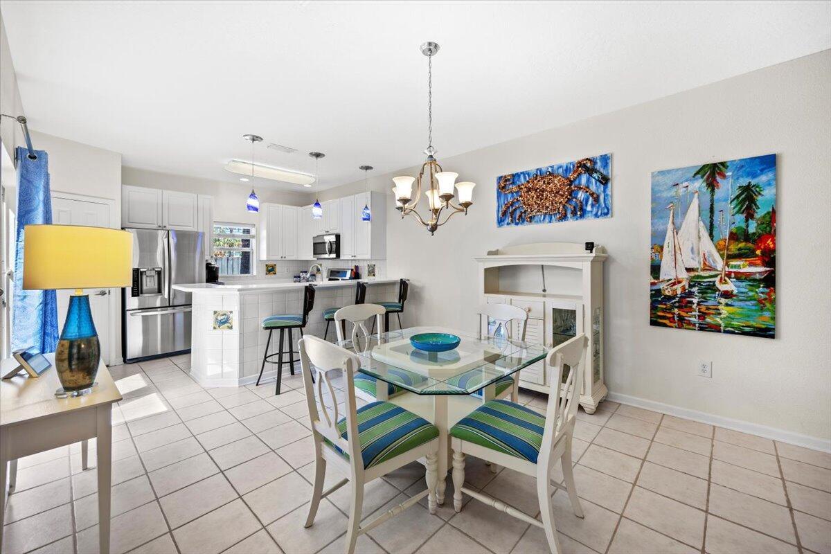 BEACH POINTE - Residential