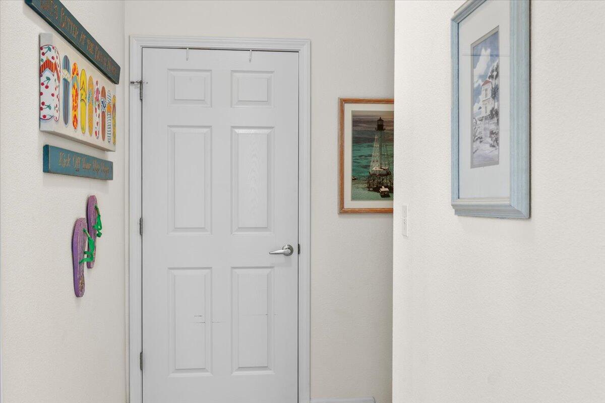 BEACH POINTE - Residential