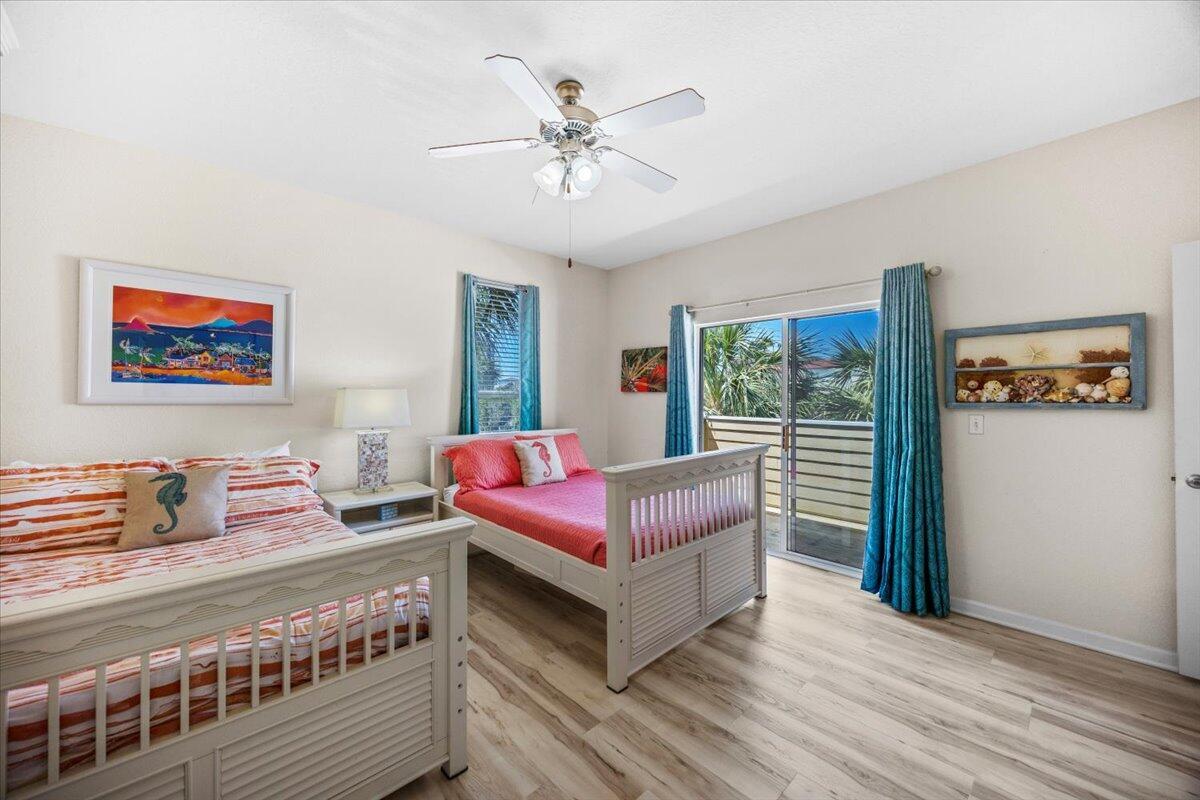 BEACH POINTE - Residential