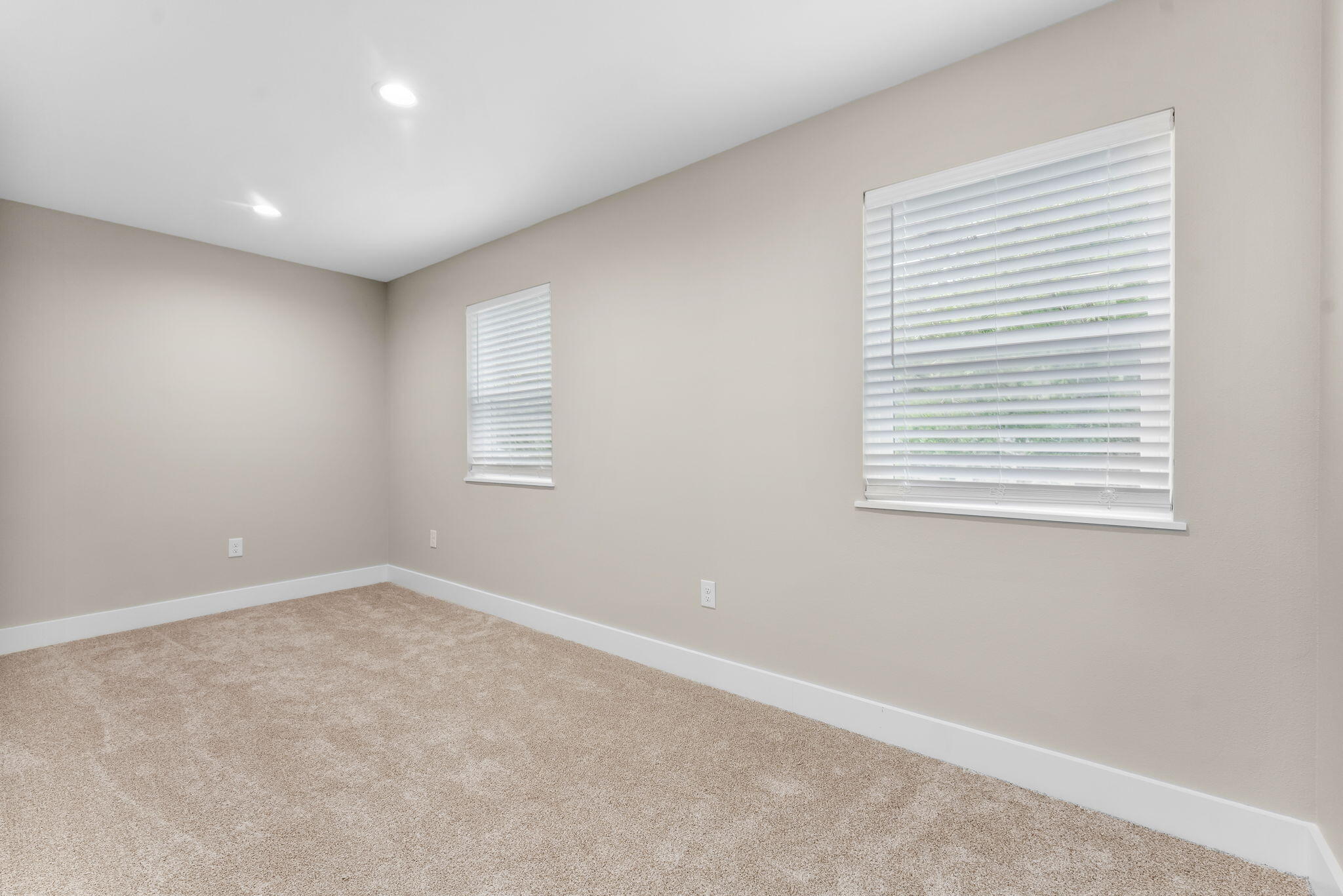 GREY MOSS POINT S/D - Residential