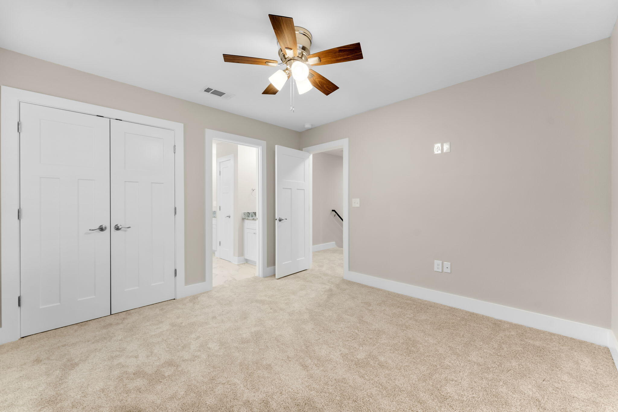 GREY MOSS POINT S/D - Residential