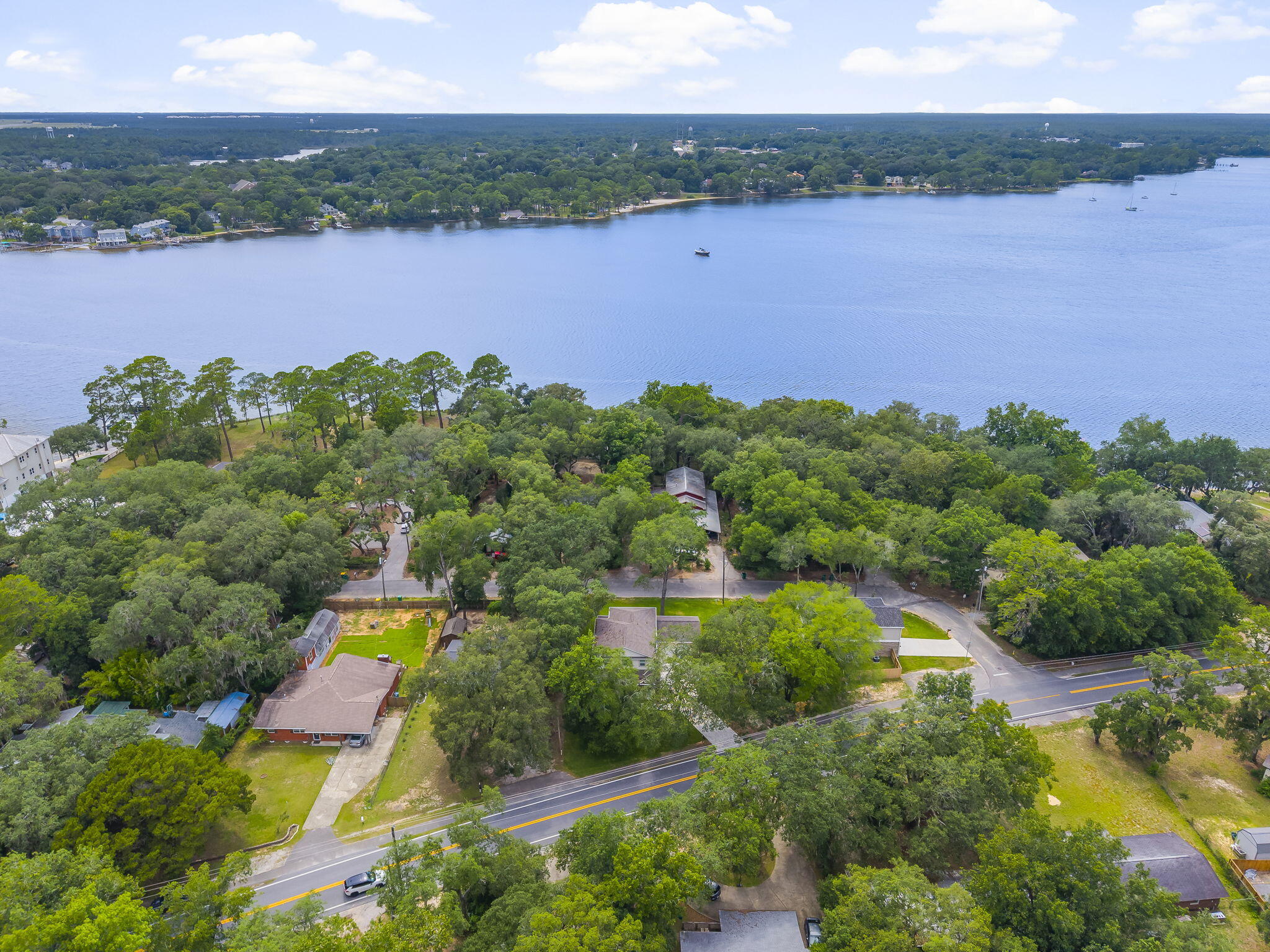 GREY MOSS POINT S/D - Residential