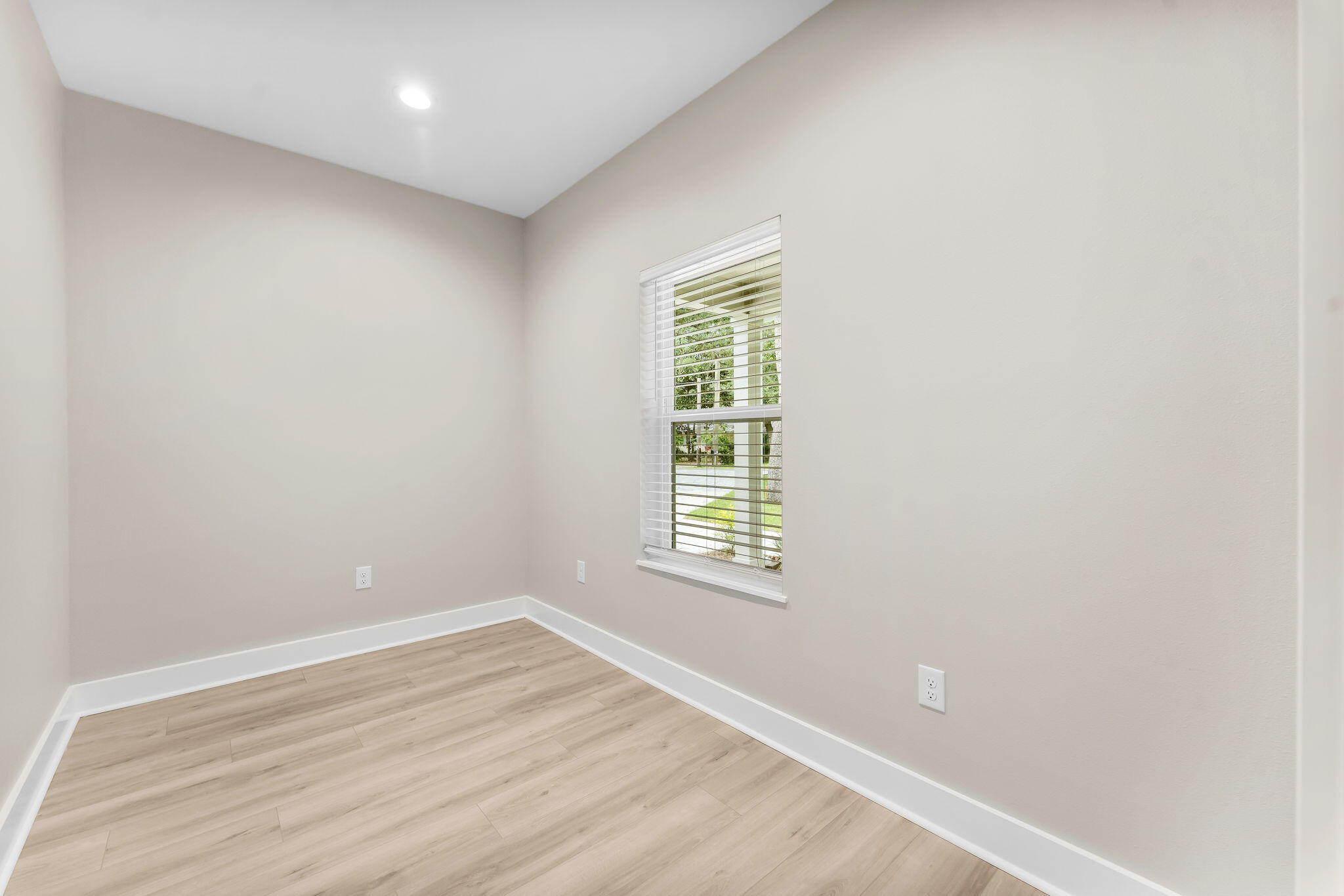GREY MOSS POINT S/D - Residential