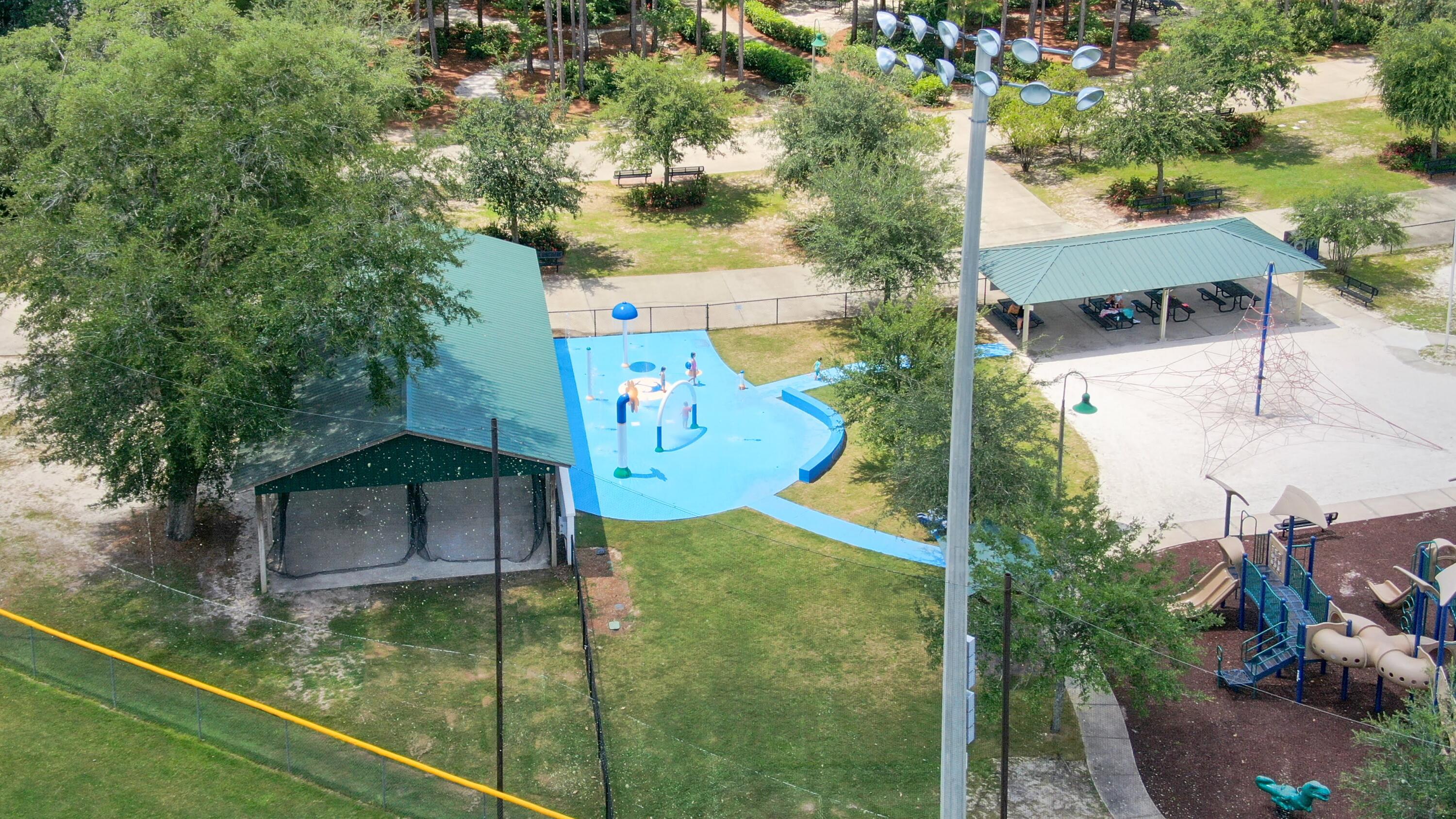 HAMMOCK BAY - Residential