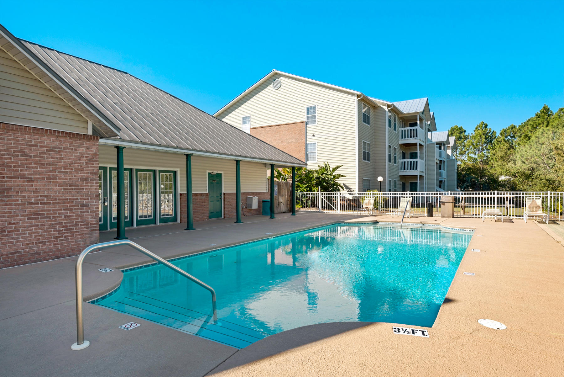 INDIAN LAKE - Residential