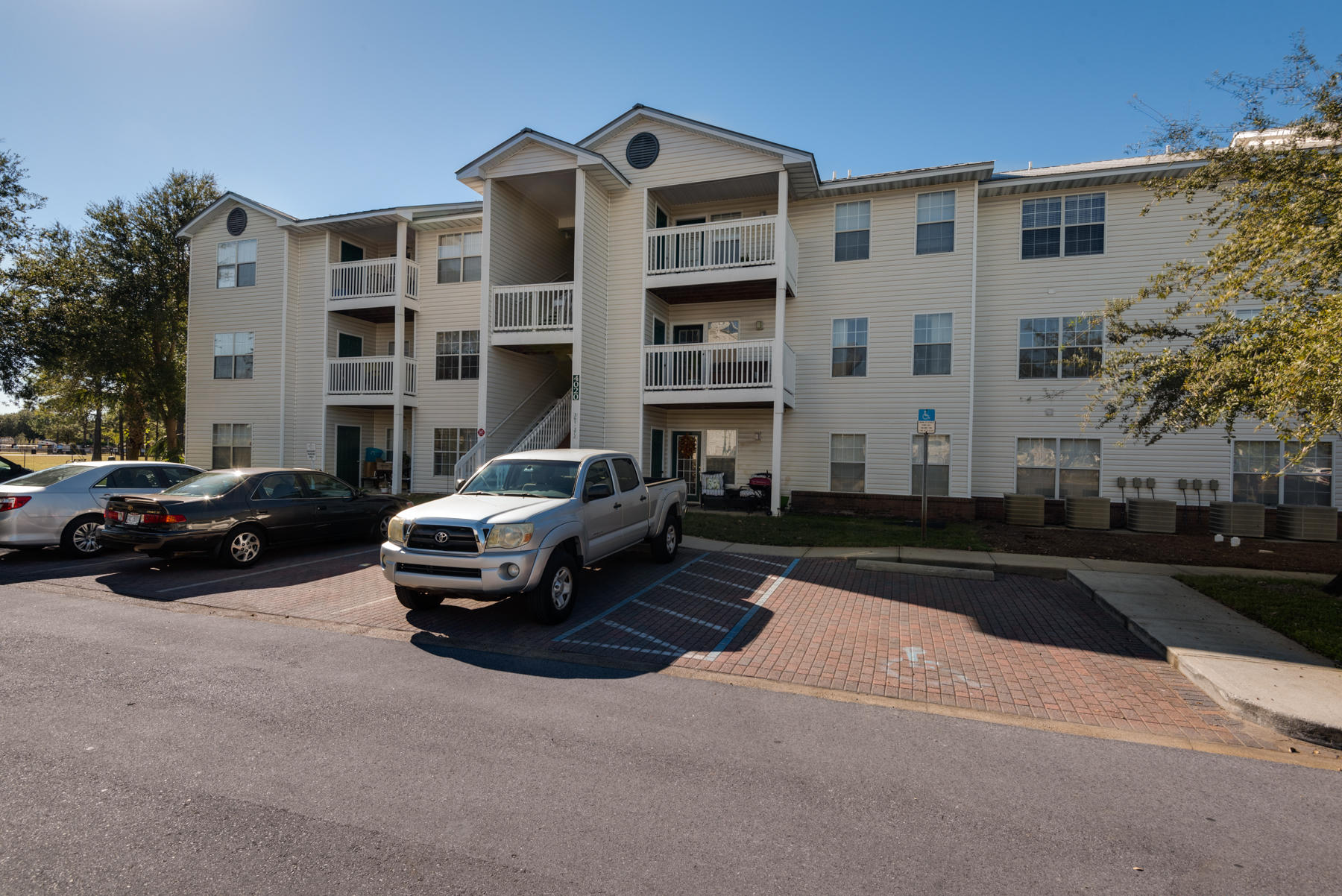 INDIAN LAKE - Residential