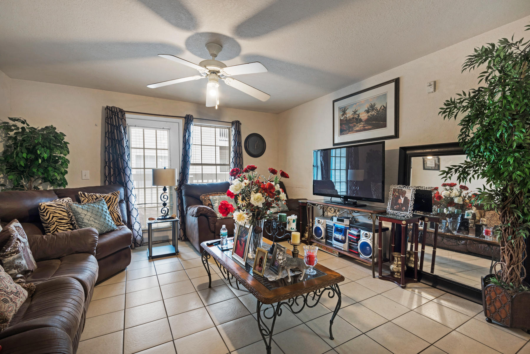 INDIAN LAKE - Residential