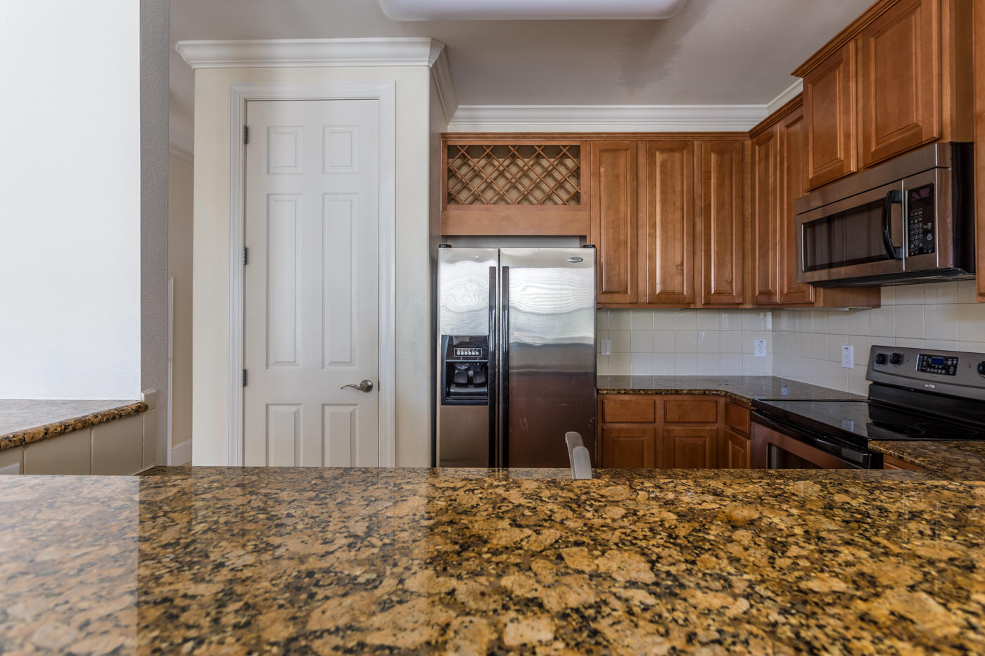 EAGLE BAY - Residential Lease