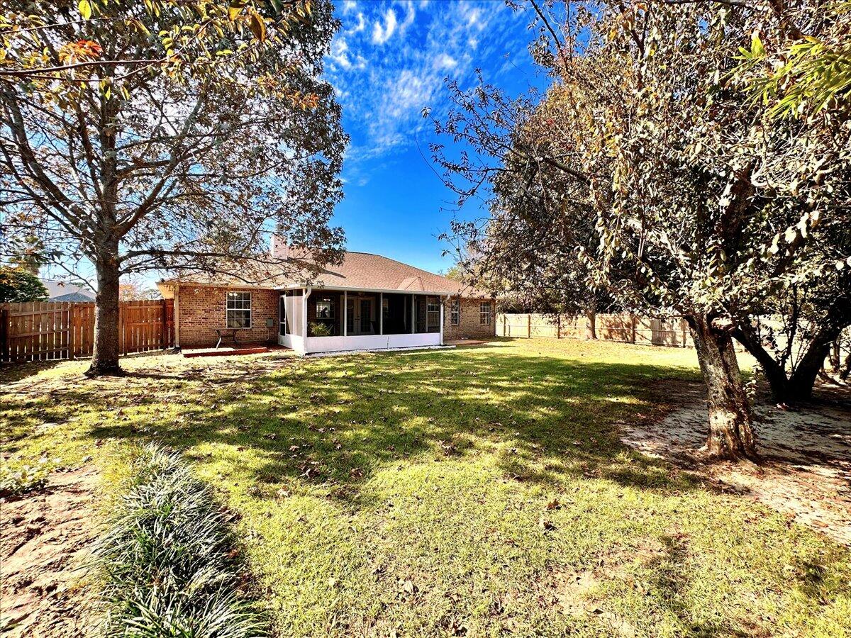 MELISSA OAKS - Residential