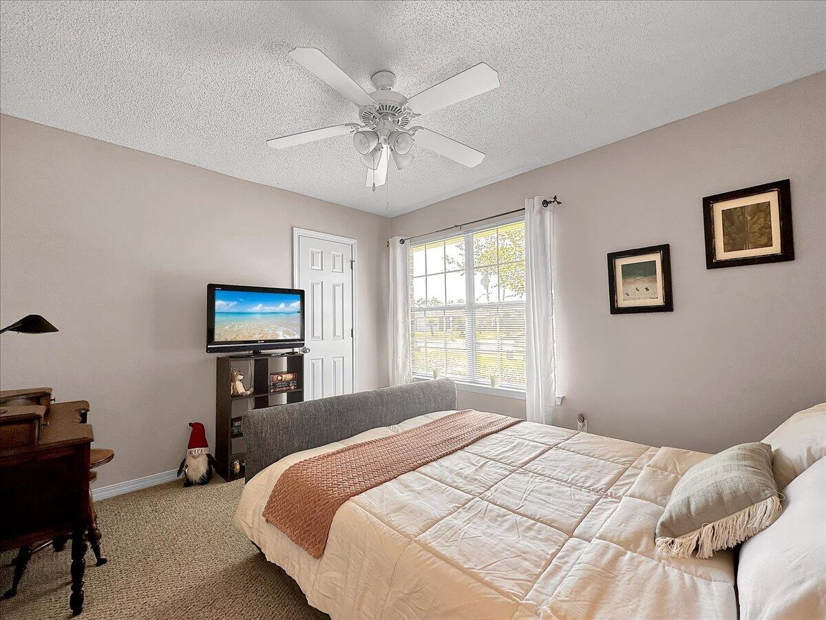 MELISSA OAKS - Residential