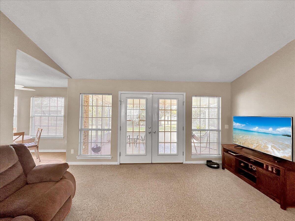 MELISSA OAKS - Residential