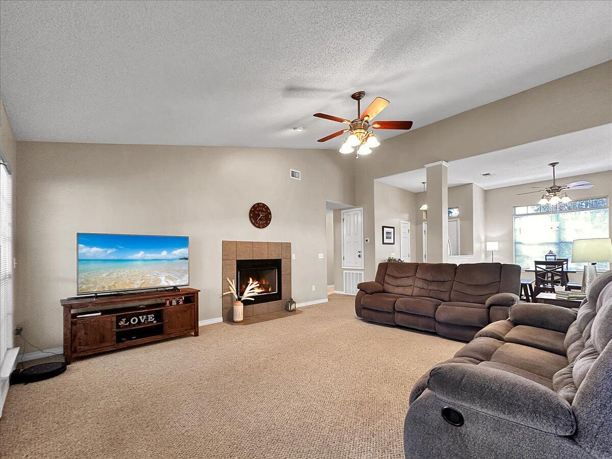 MELISSA OAKS - Residential