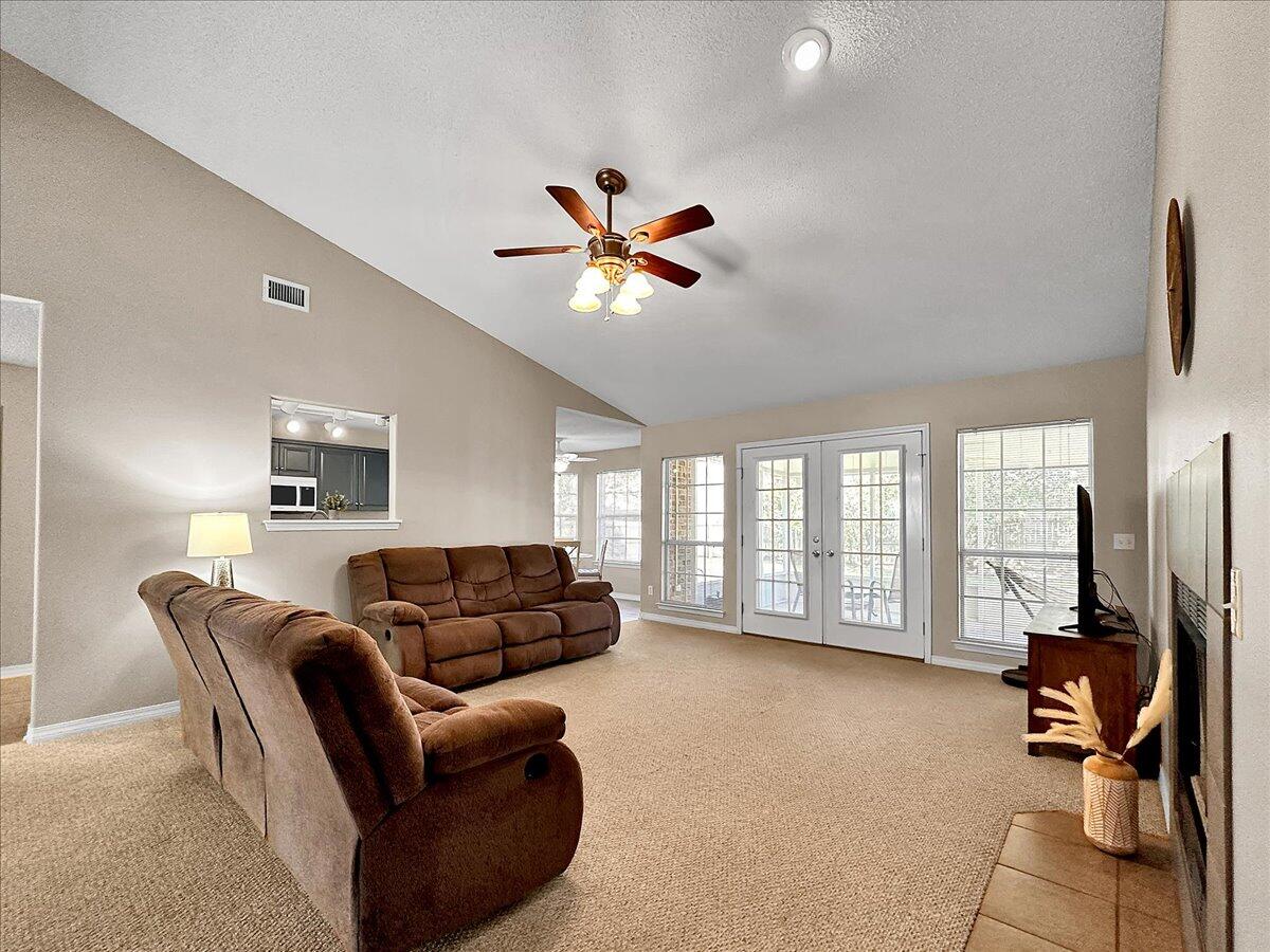 MELISSA OAKS - Residential