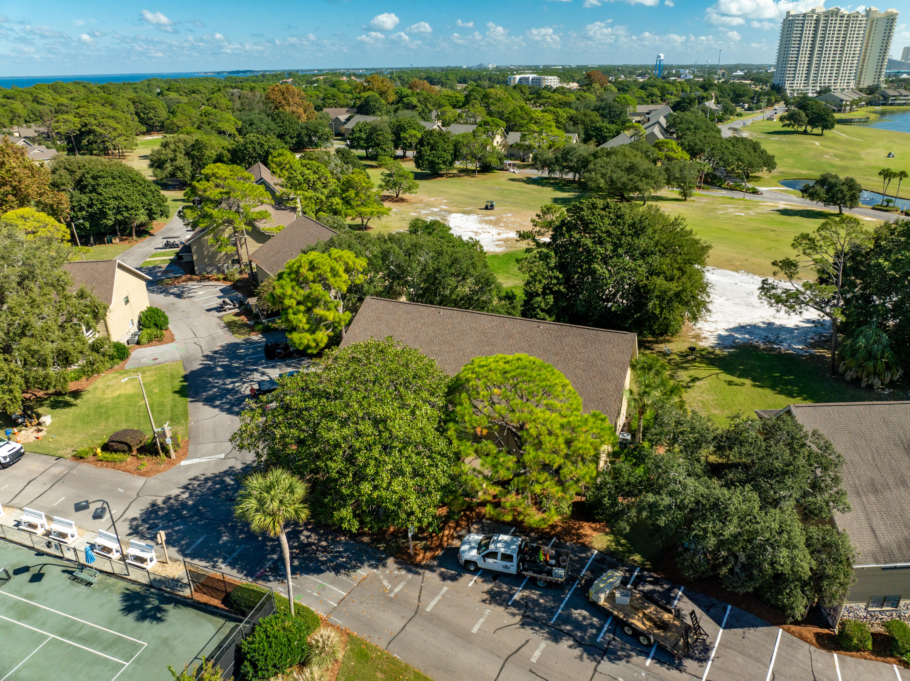 SEASCAPE CONDO GARDEN VILLA - Residential