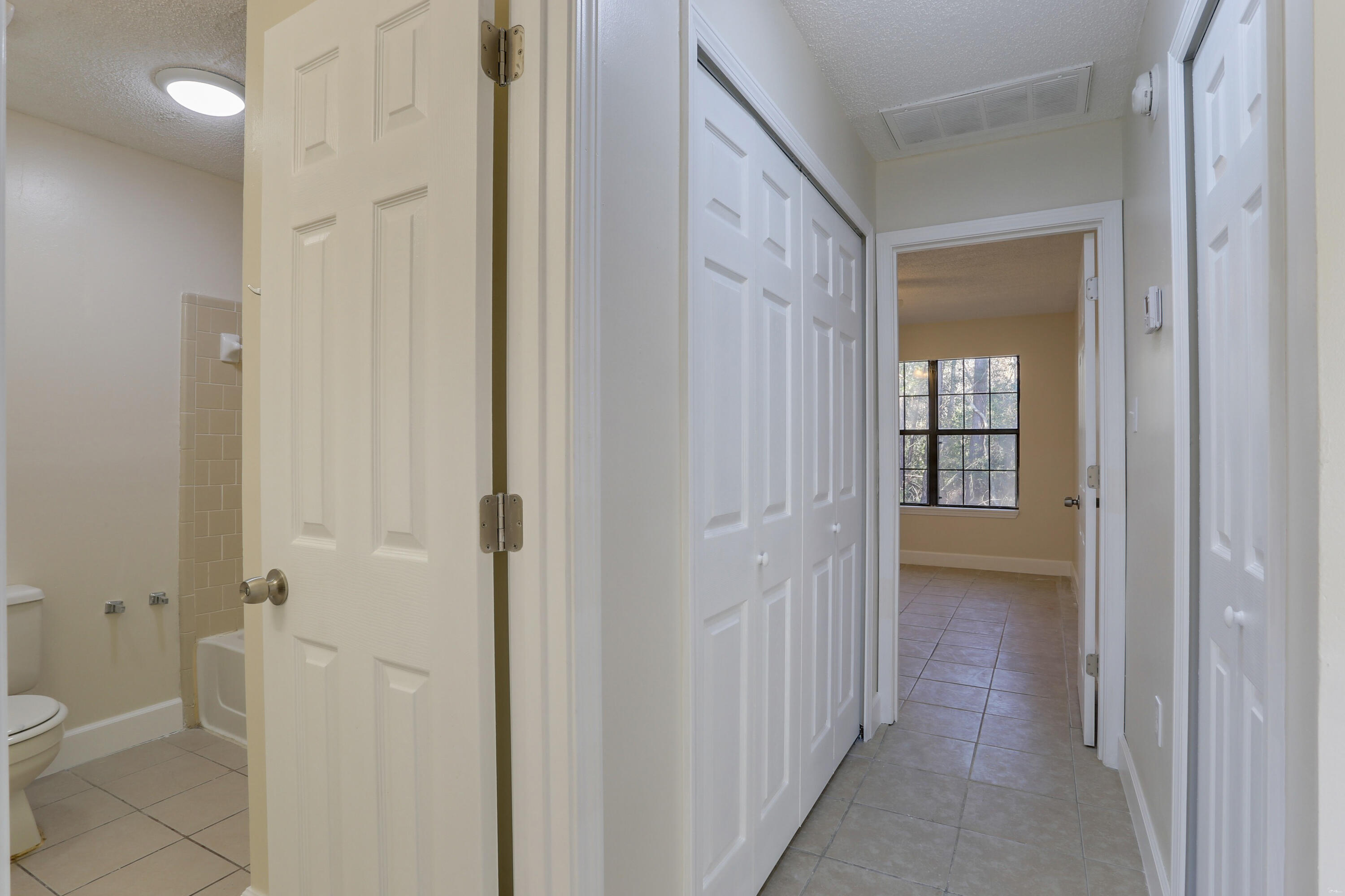 CARRACRES WEST - Residential