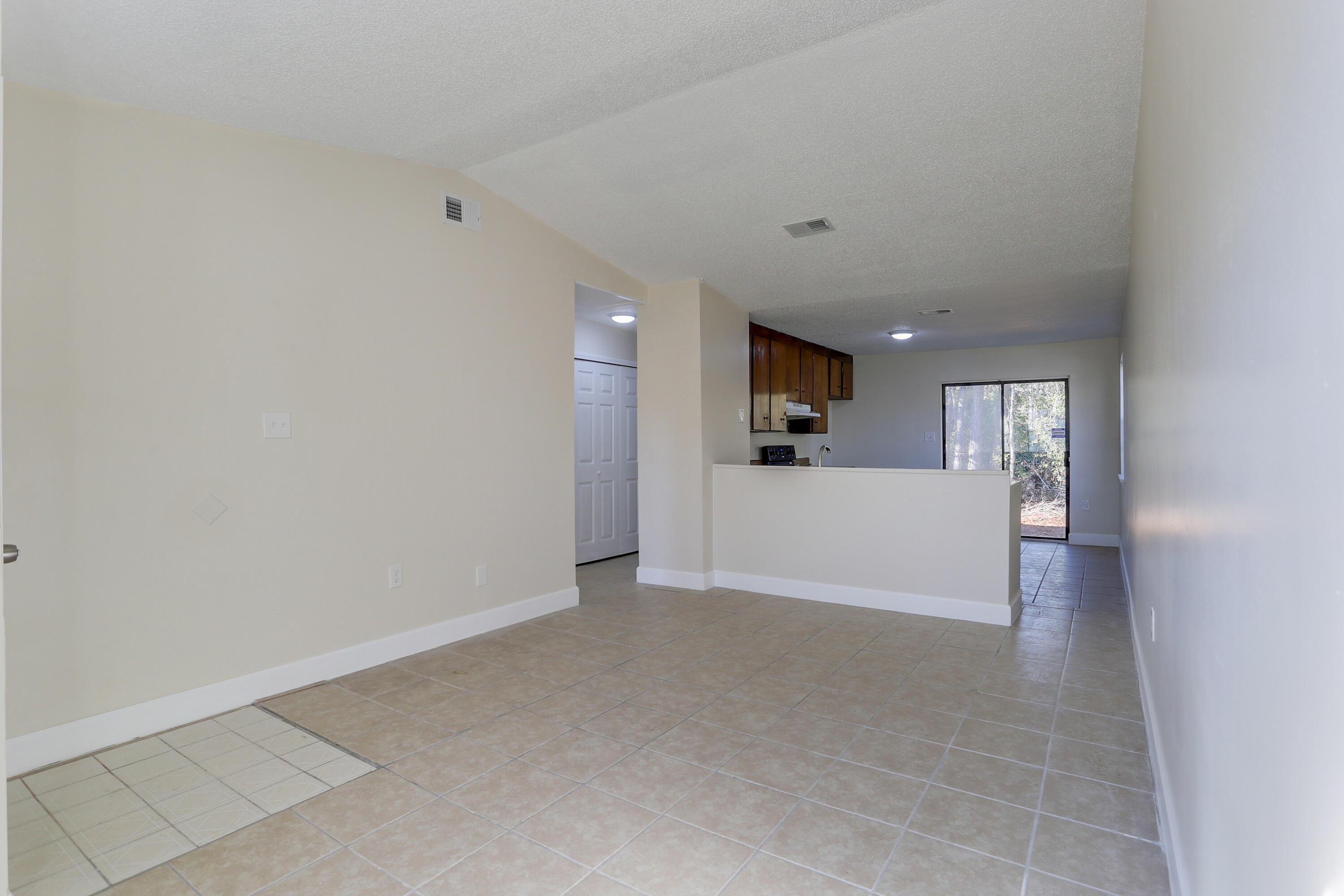 CARRACRES WEST - Residential