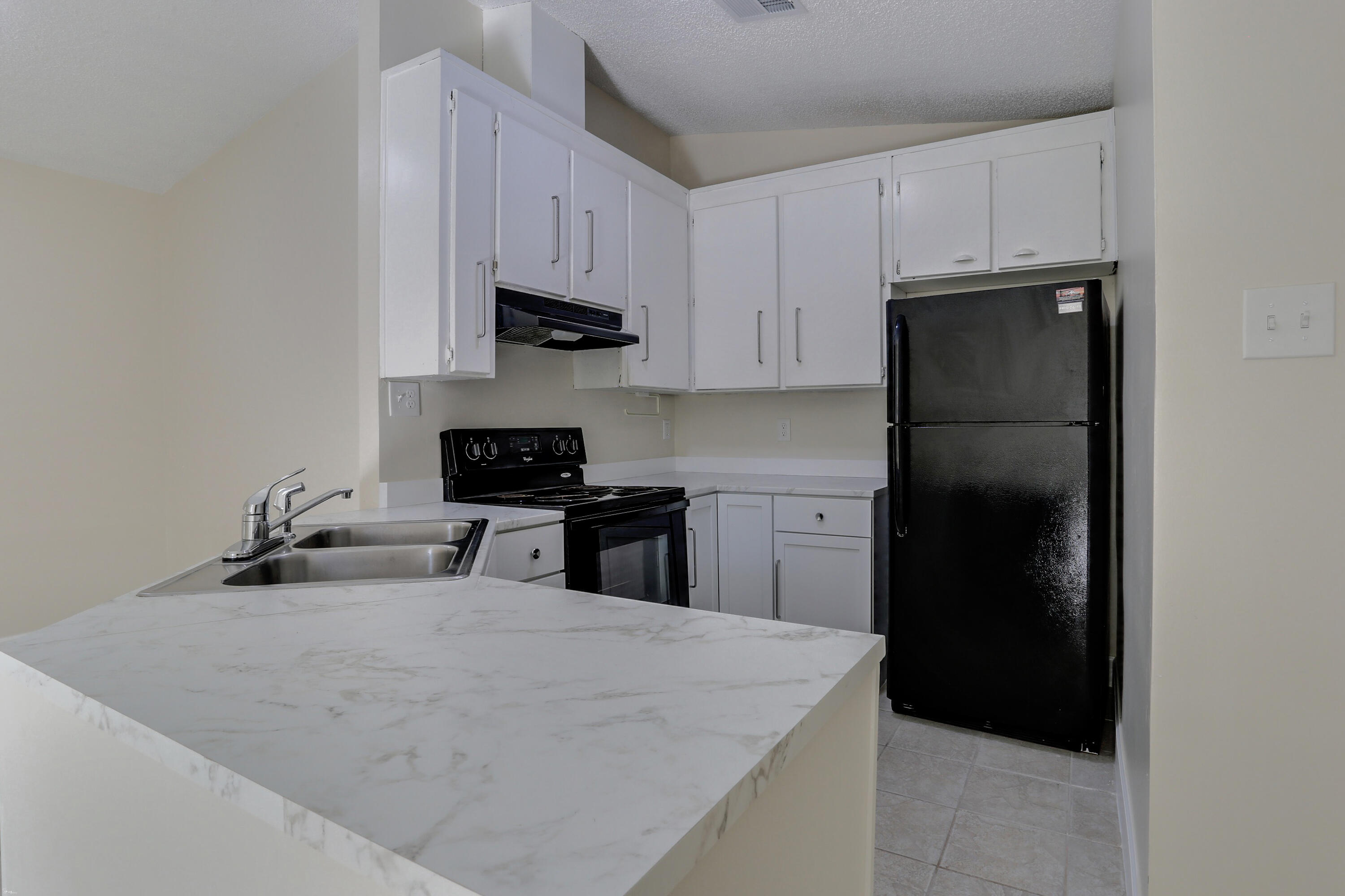 CARRACRES WEST - Residential