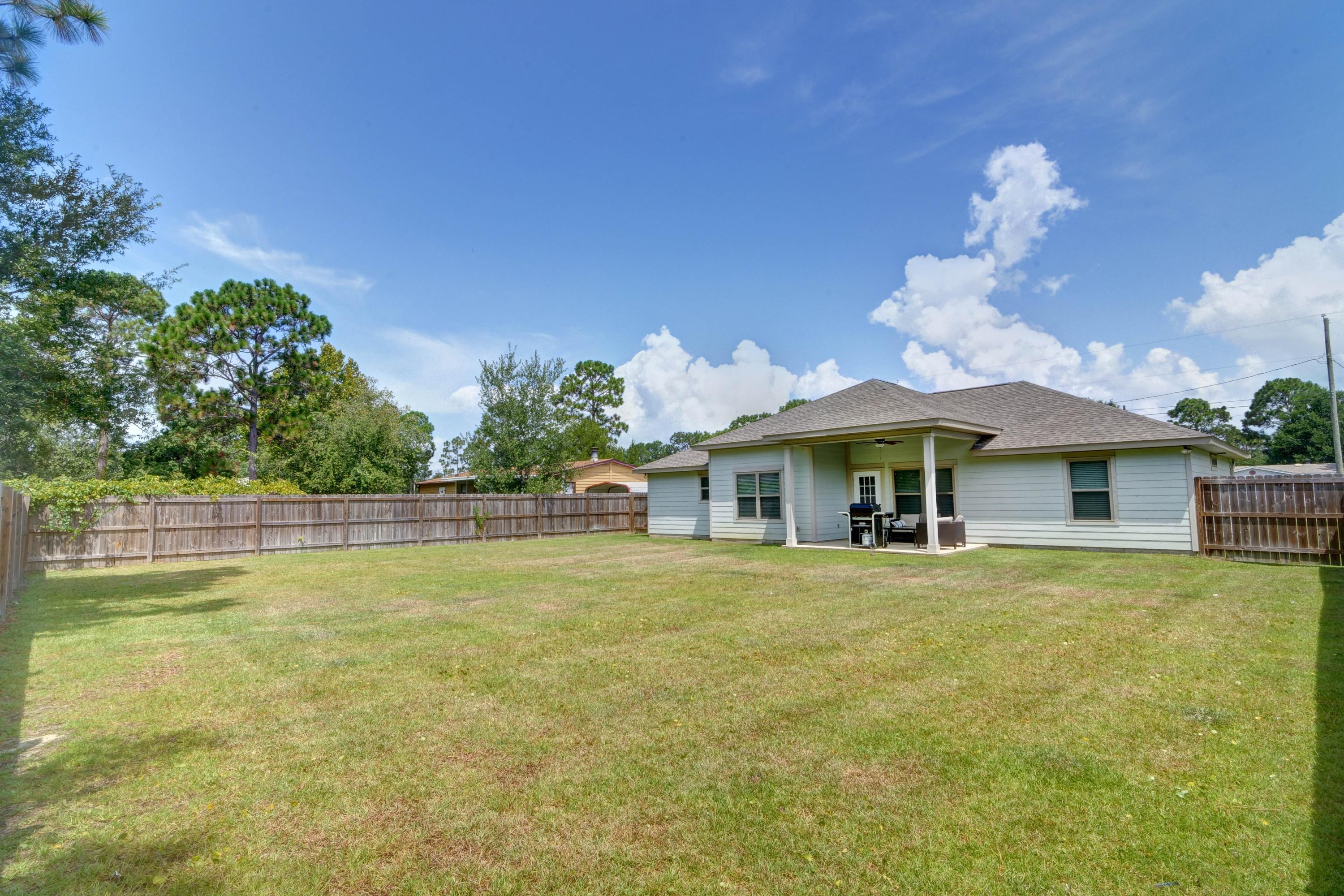 NAVARRE S/D 2ND ADDN - Residential