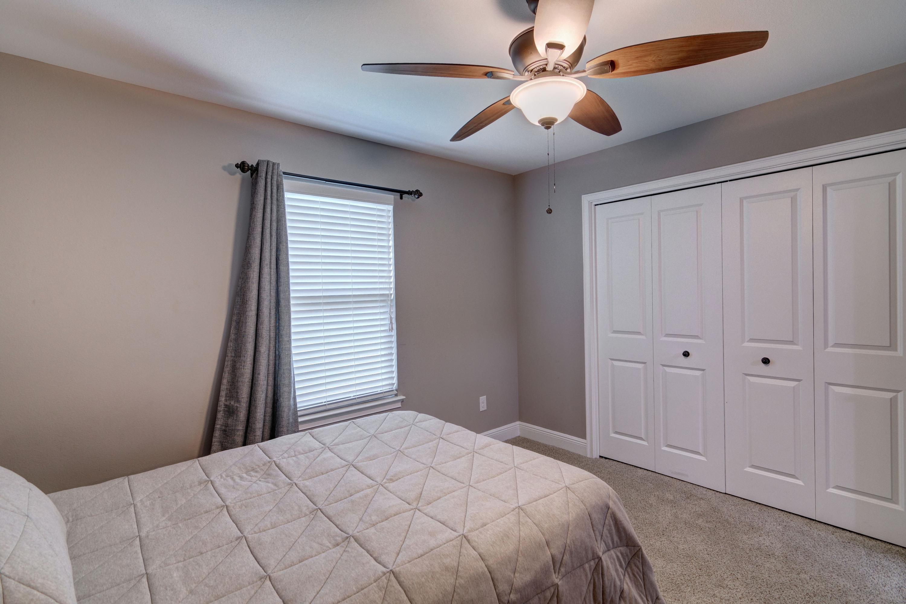 NAVARRE S/D 2ND ADDN - Residential