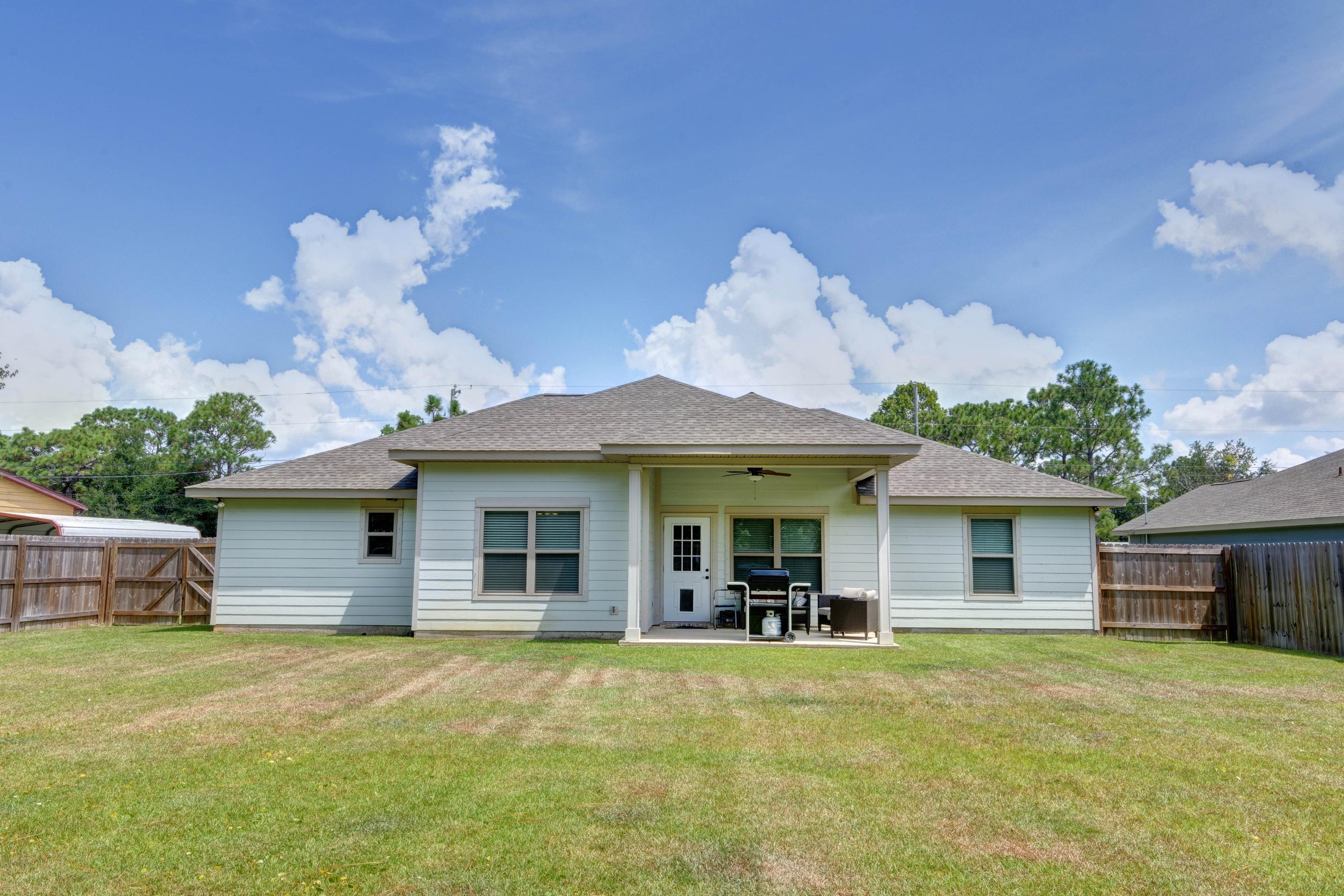 NAVARRE S/D 2ND ADDN - Residential