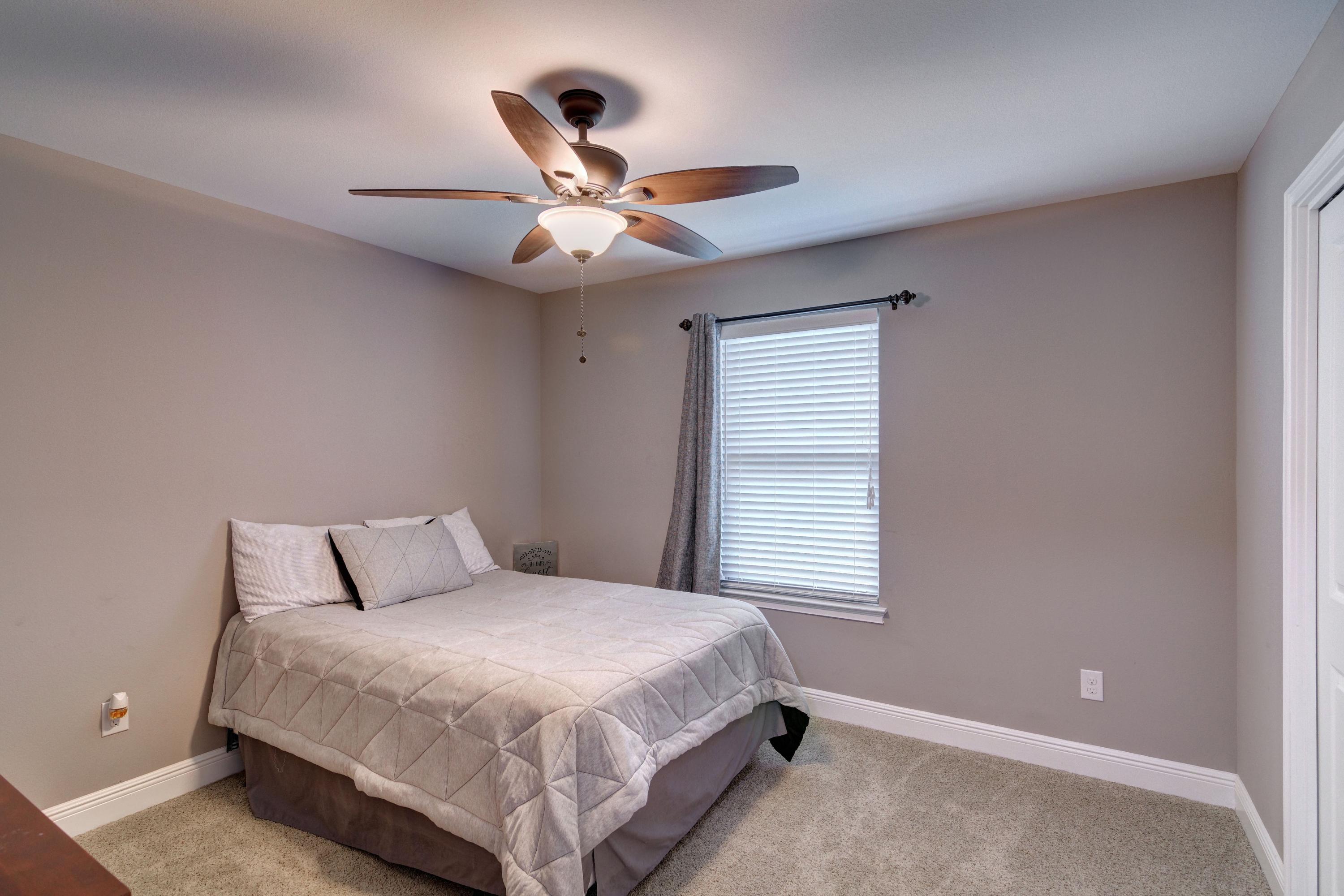 NAVARRE S/D 2ND ADDN - Residential