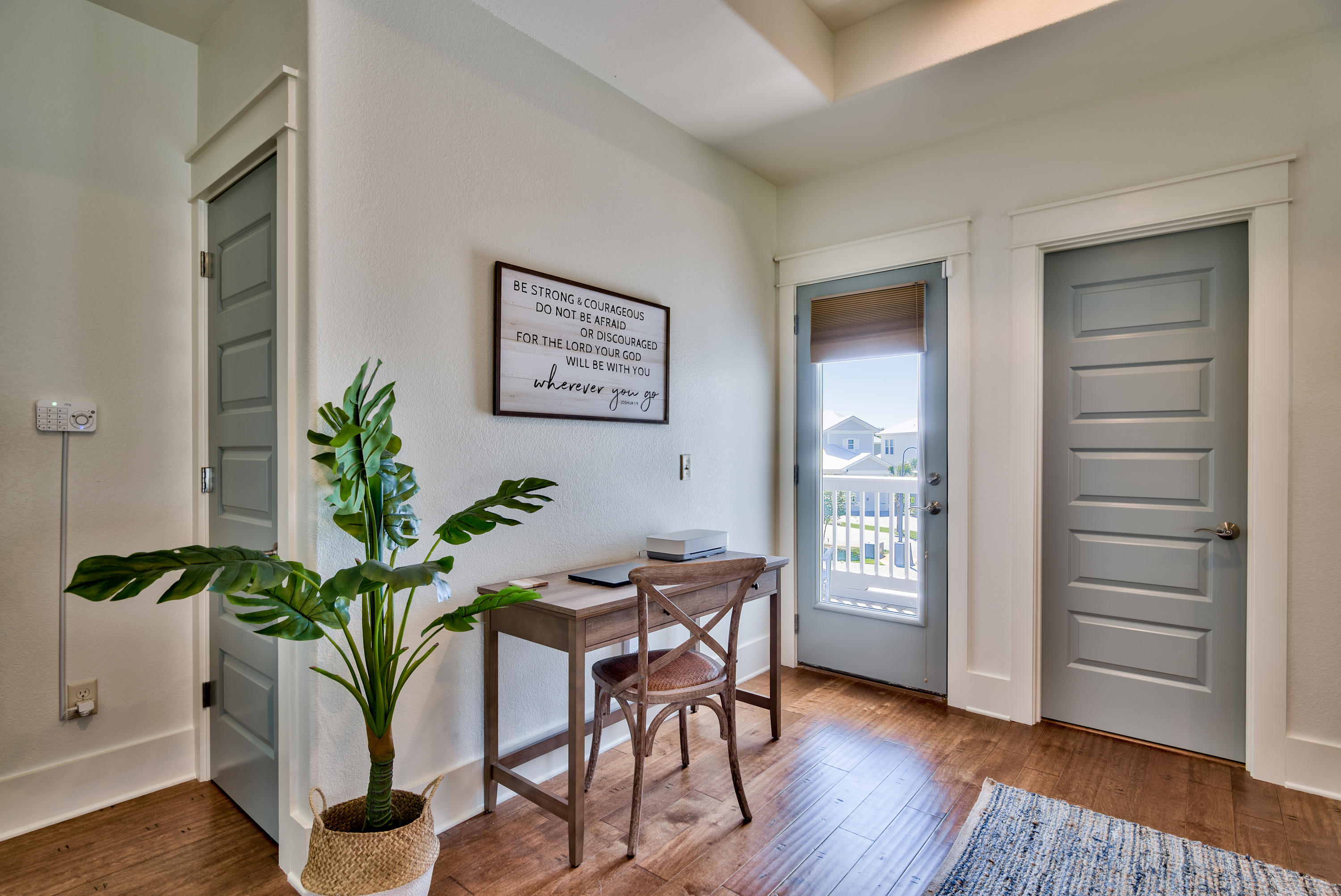 FRANGISTA BEACH 3RD EDITION - Residential