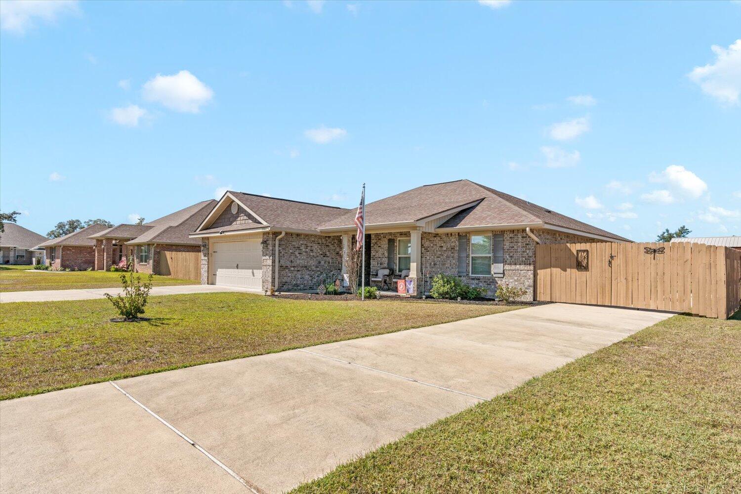 PLANTATION WOODS - Residential