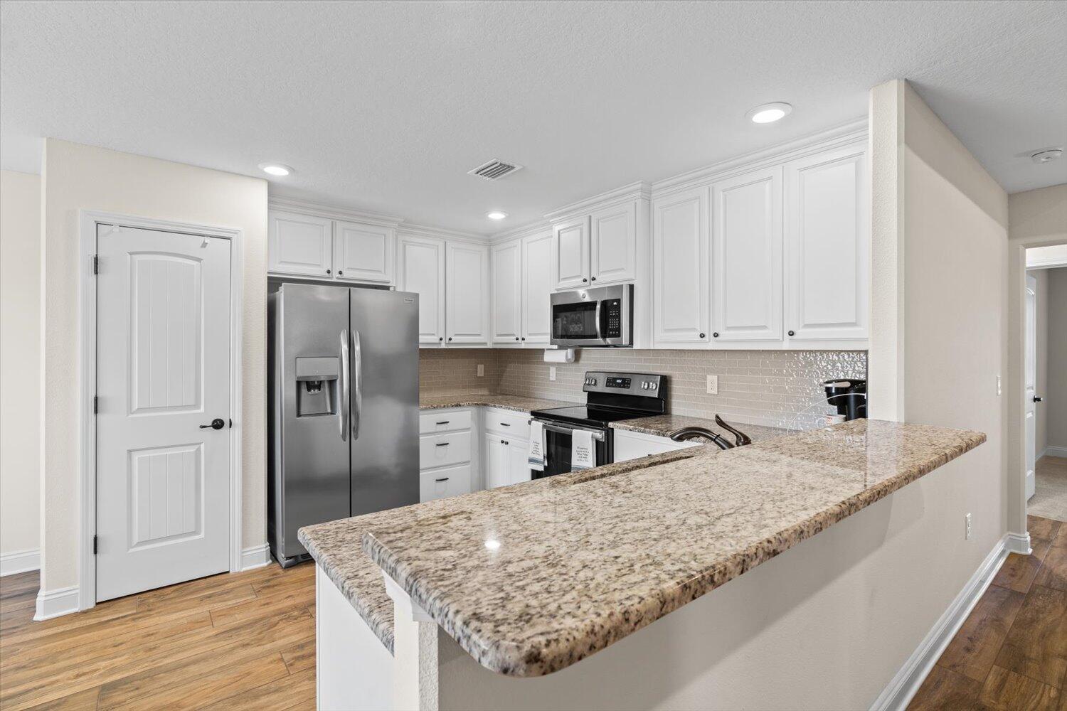 PLANTATION WOODS - Residential