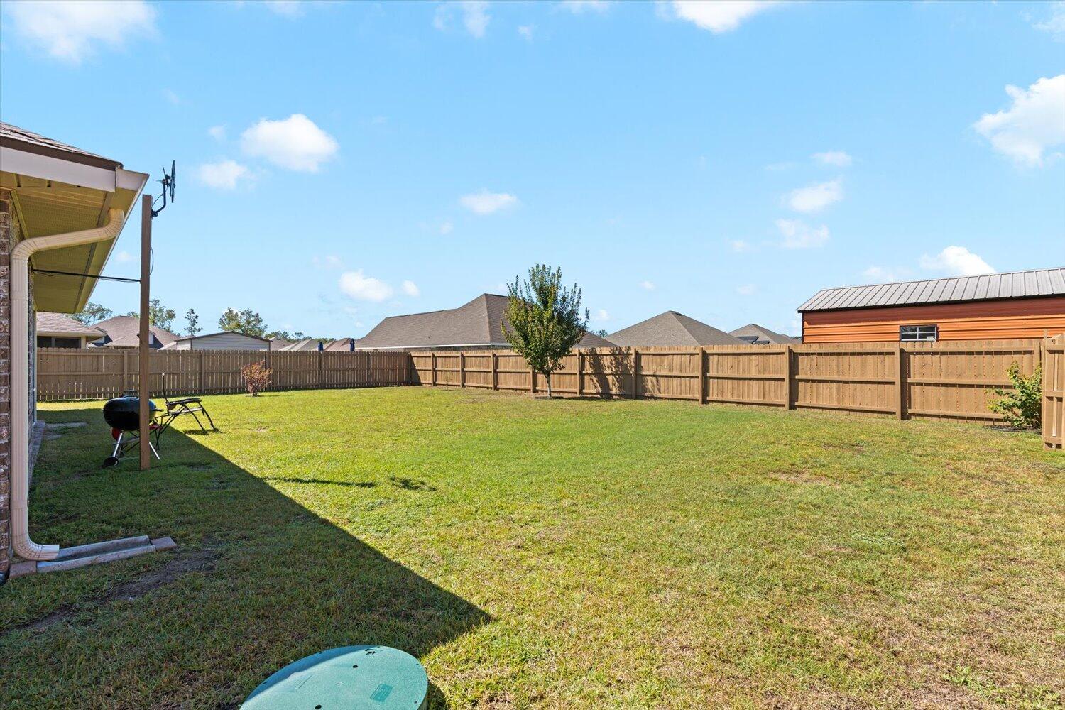 PLANTATION WOODS - Residential