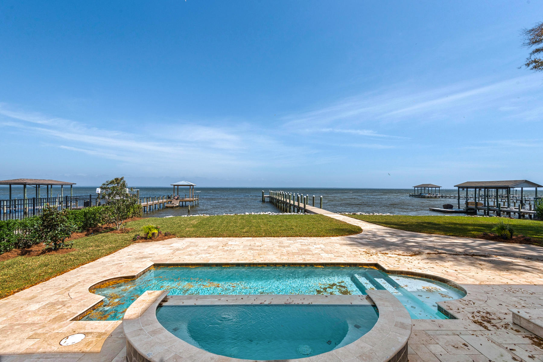 Cobbs Point - Residential