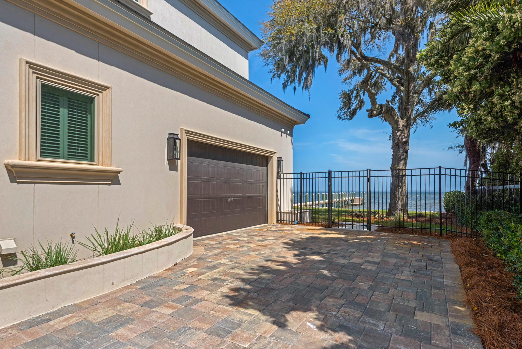 Cobbs Point - Residential